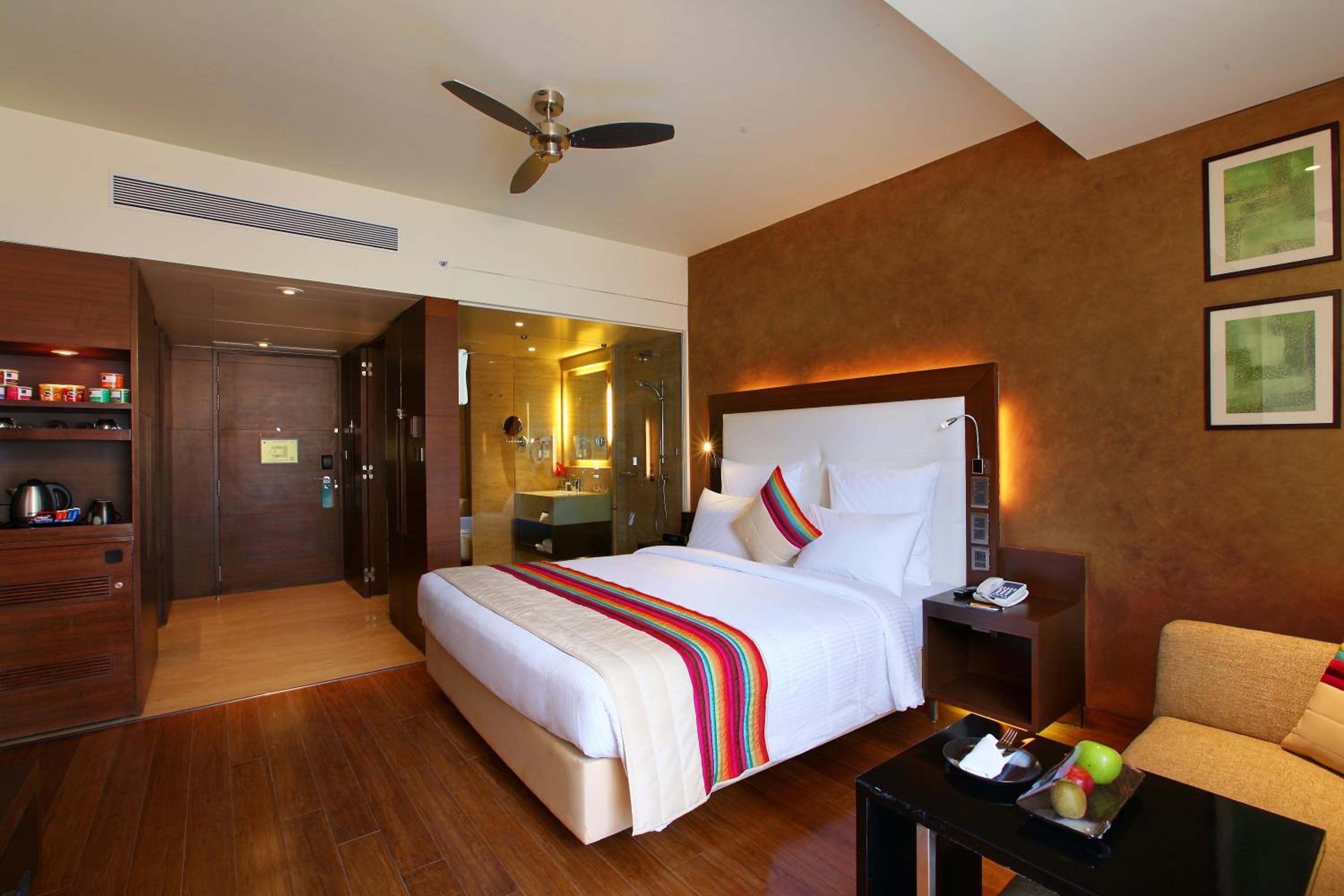 Superior King Room - INR 500 Credit on SPA per stay - Happy Hours 1+1 (5pm to 7pm) - 15% Discount on Food & Beverages - 10% Discount on One way Local transfers Superior King Room - INR 500 Credit on SPA per stay - Happy Hours 1+1 (5pm to 7pm) - 15% Discount on Food & Beverages - 10% Discount on One way Local transfers