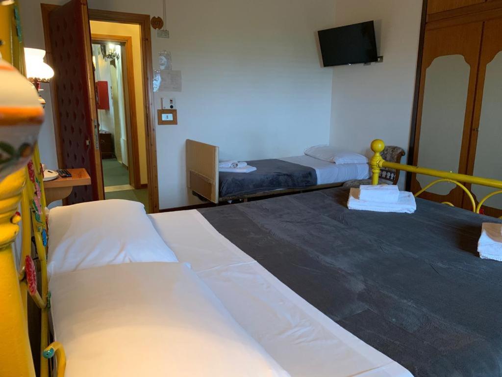 Triple Room - Photo 6