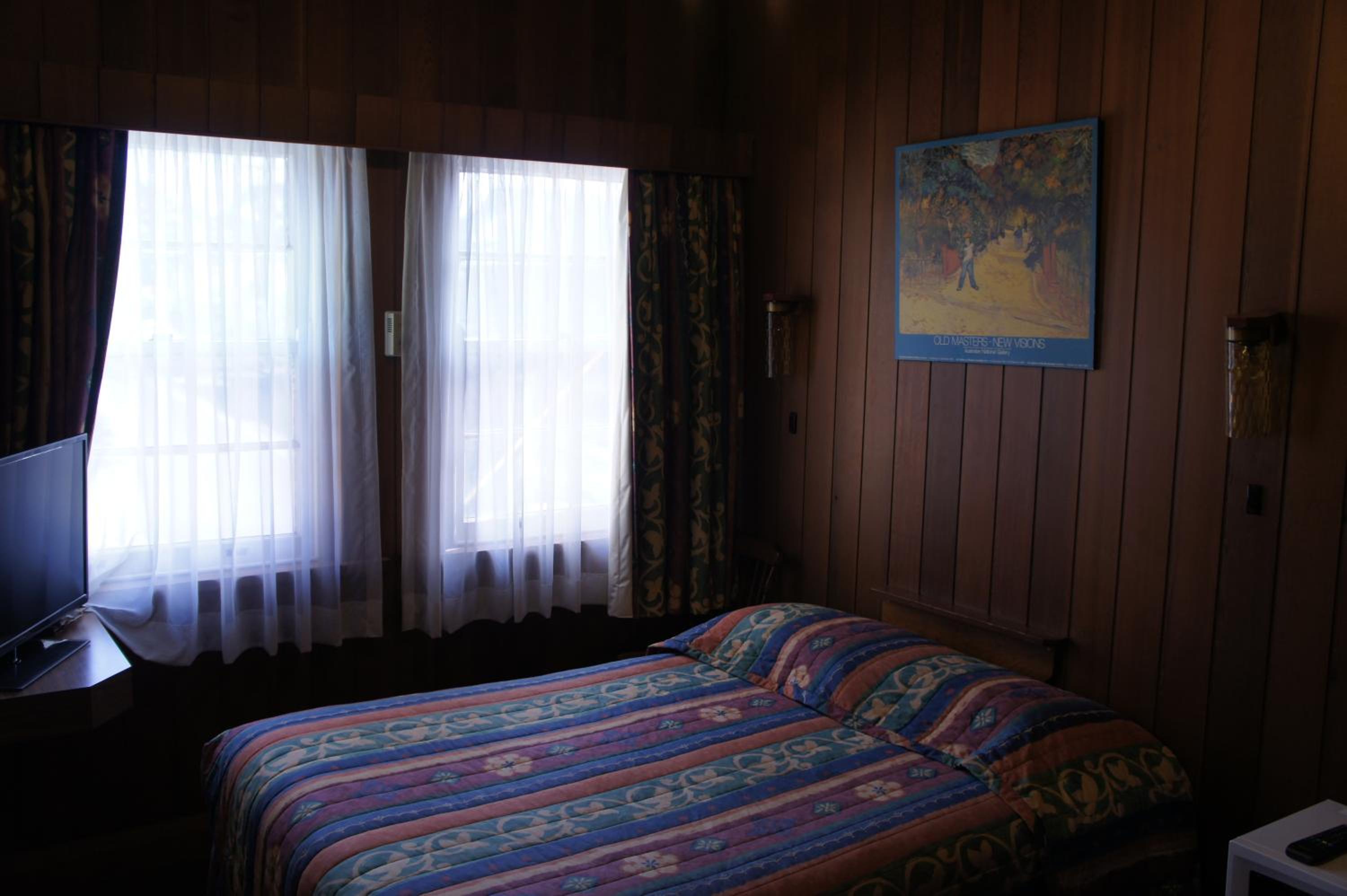 Standard Double Room with Shared Bathroom photo 2