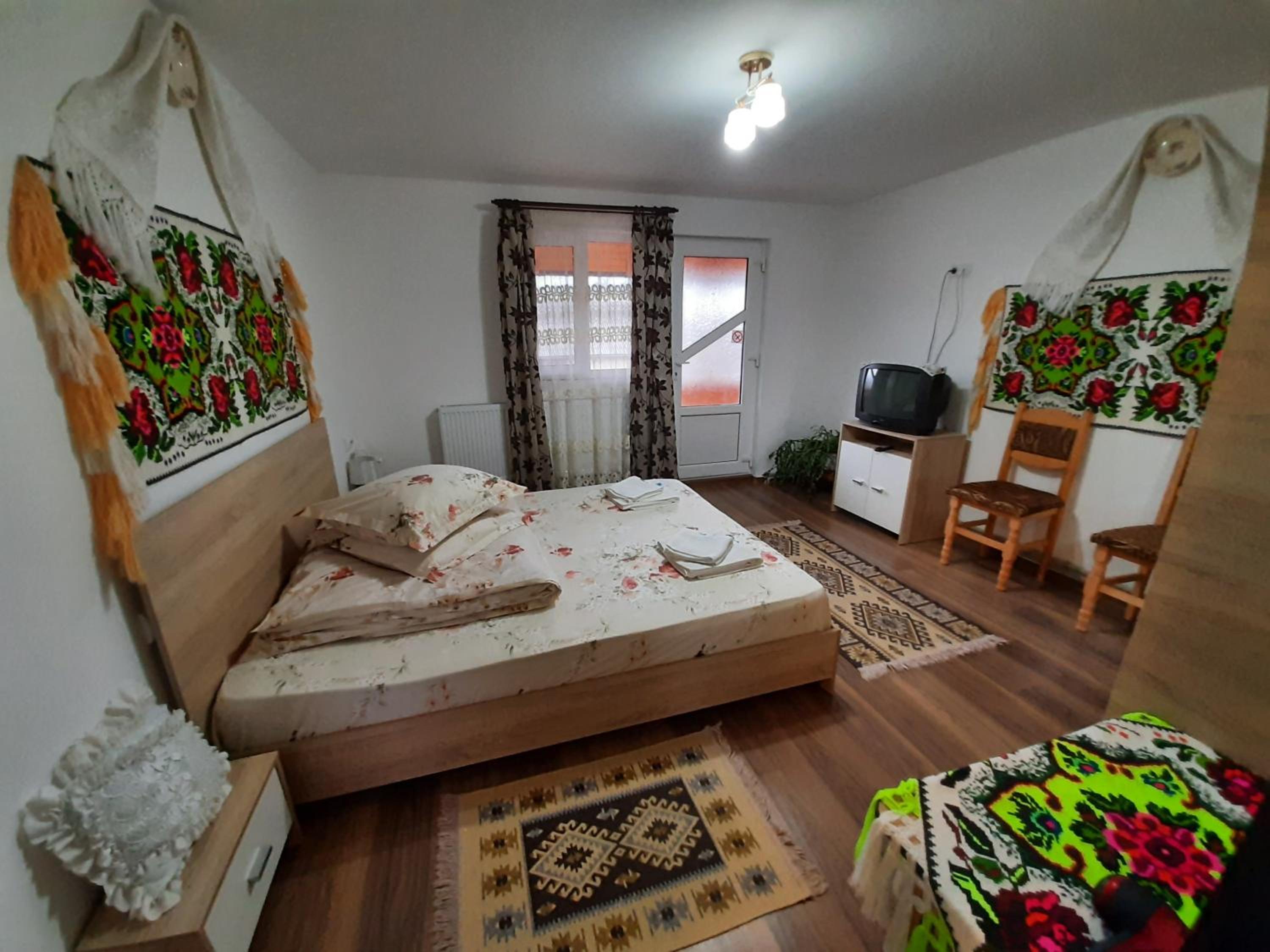 Double Room with Private Bathroom photo 3
