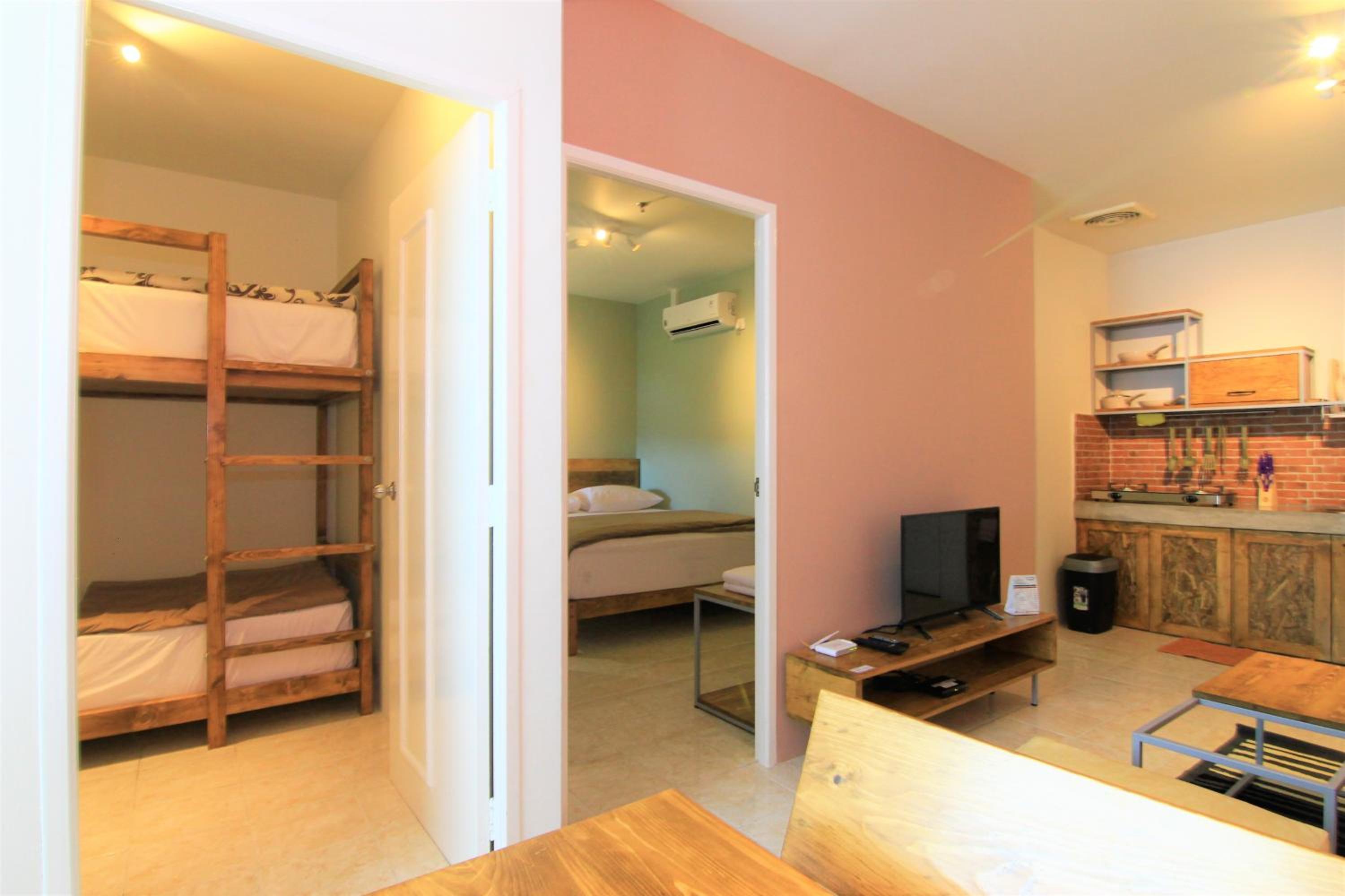 Two-Bedroom Superior Apartment photo 3