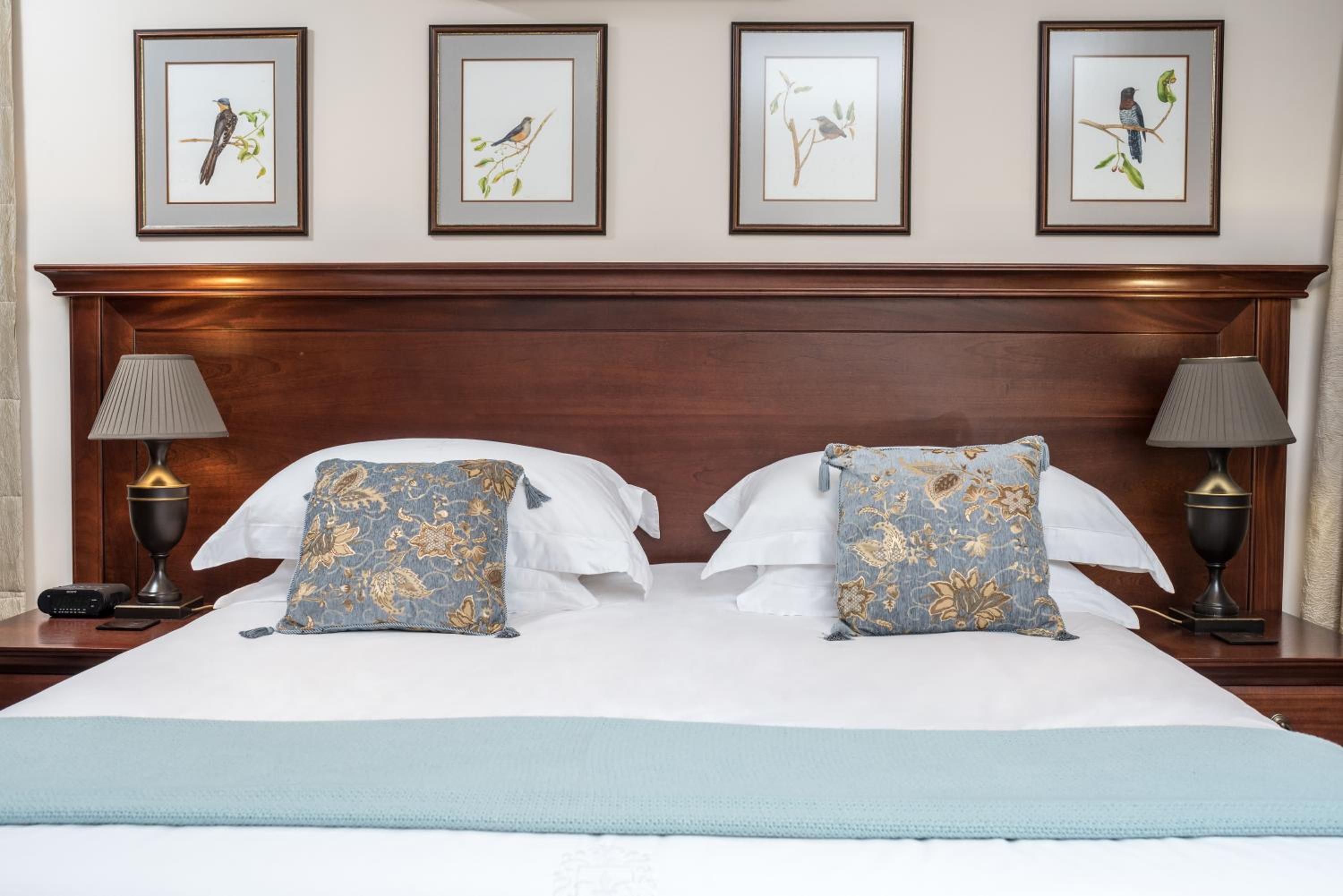 Luxury Suite 2 photo 1