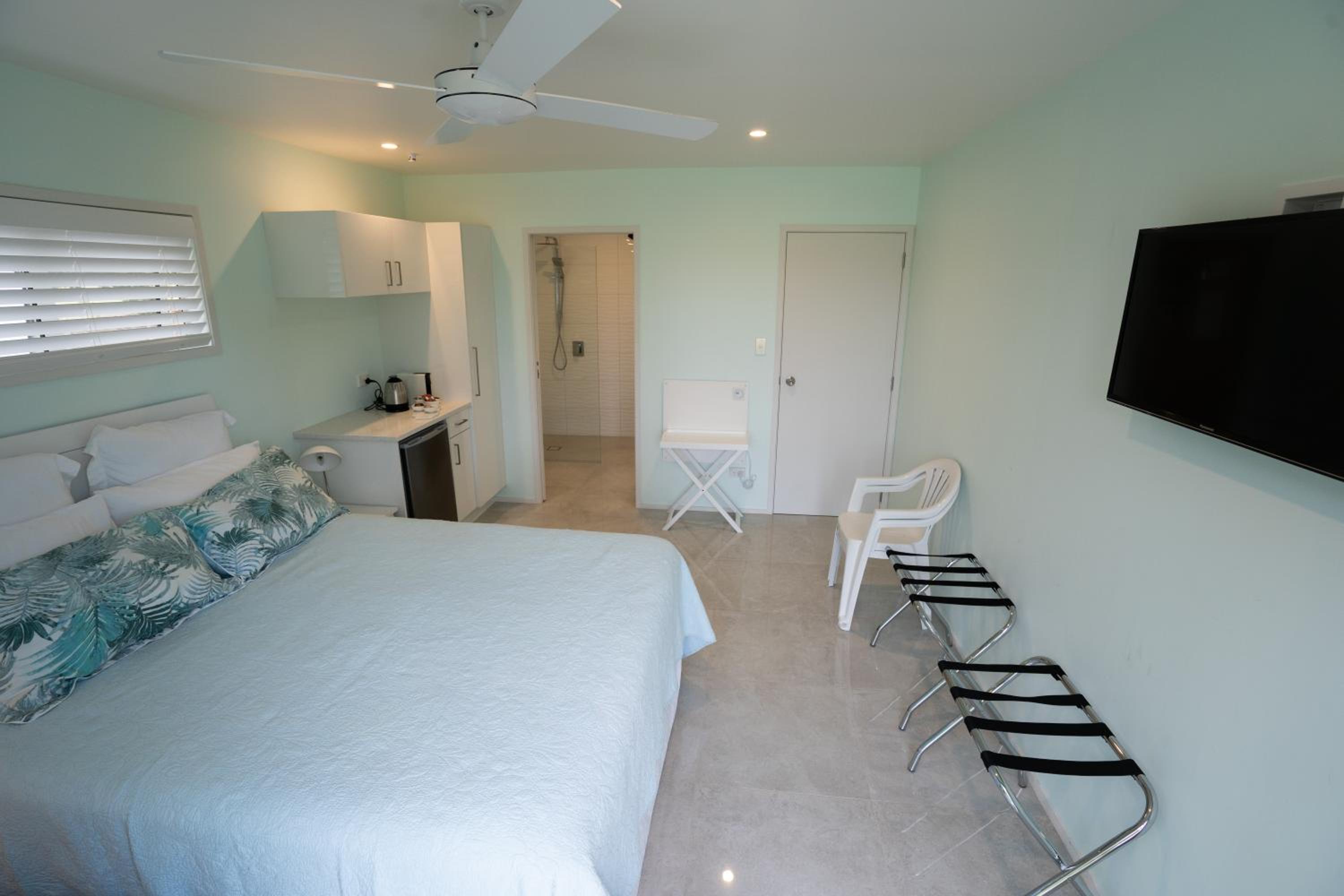 Deluxe Queen Room photo 3
