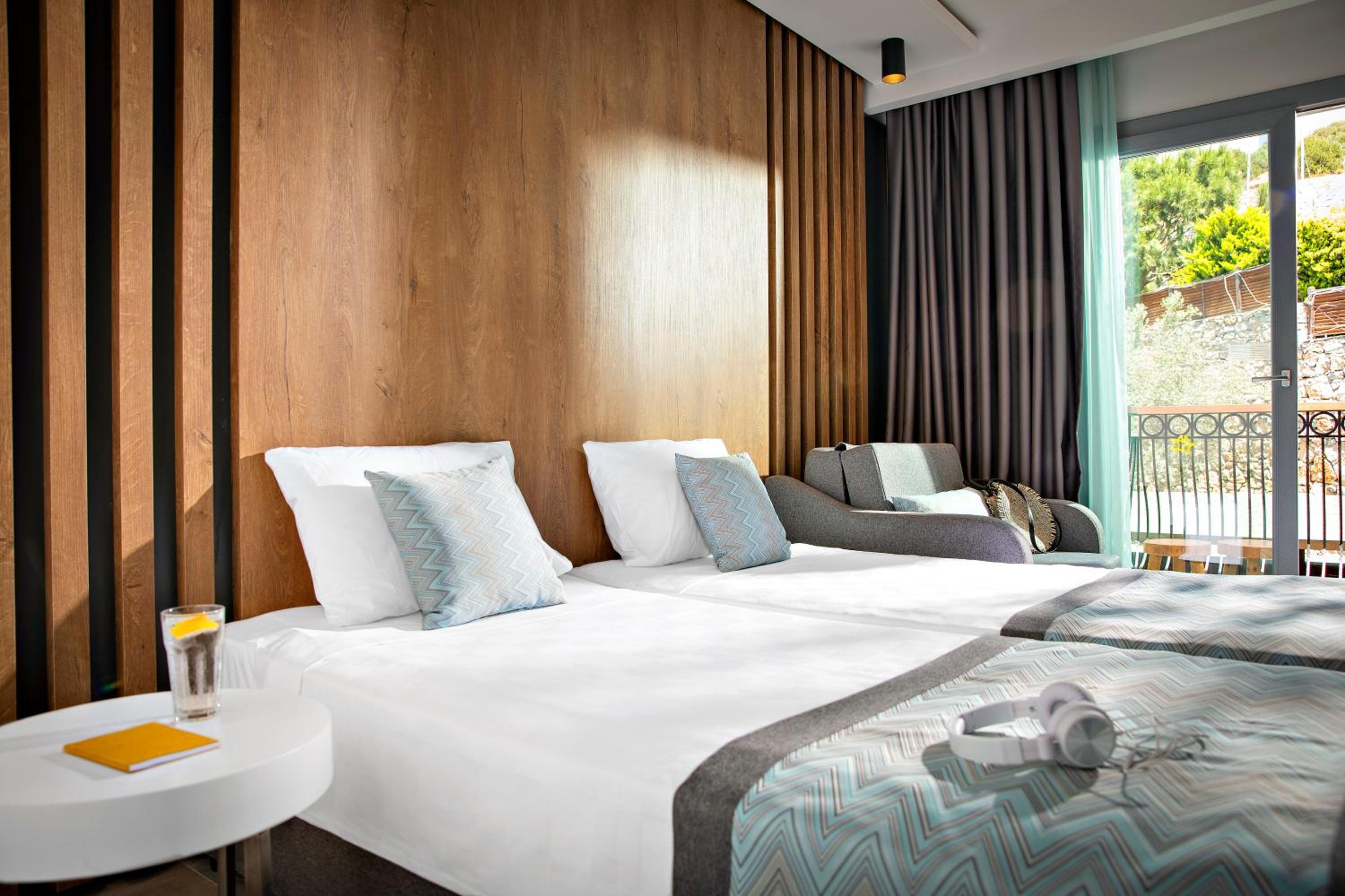Large Double Room