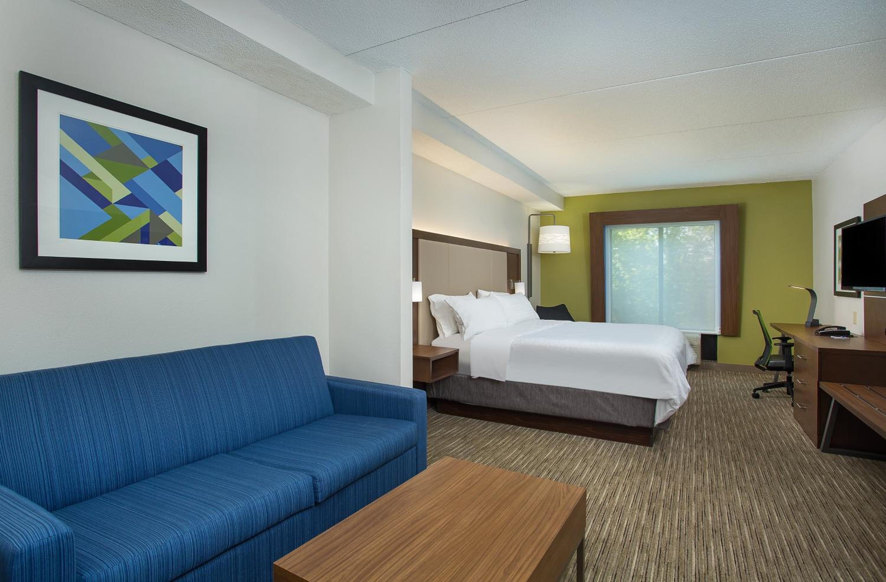 King Suite - Photo 1