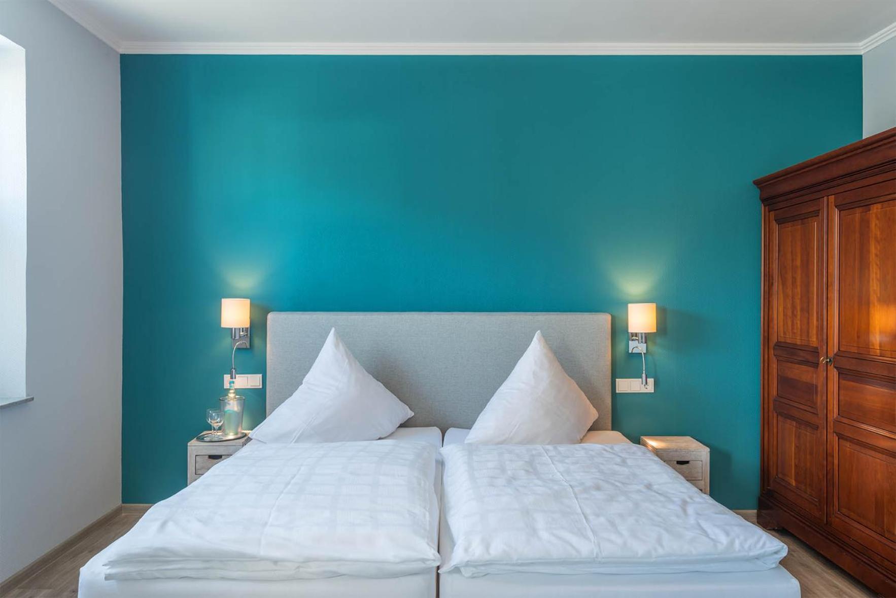 Standard Double Room - Photo 5
