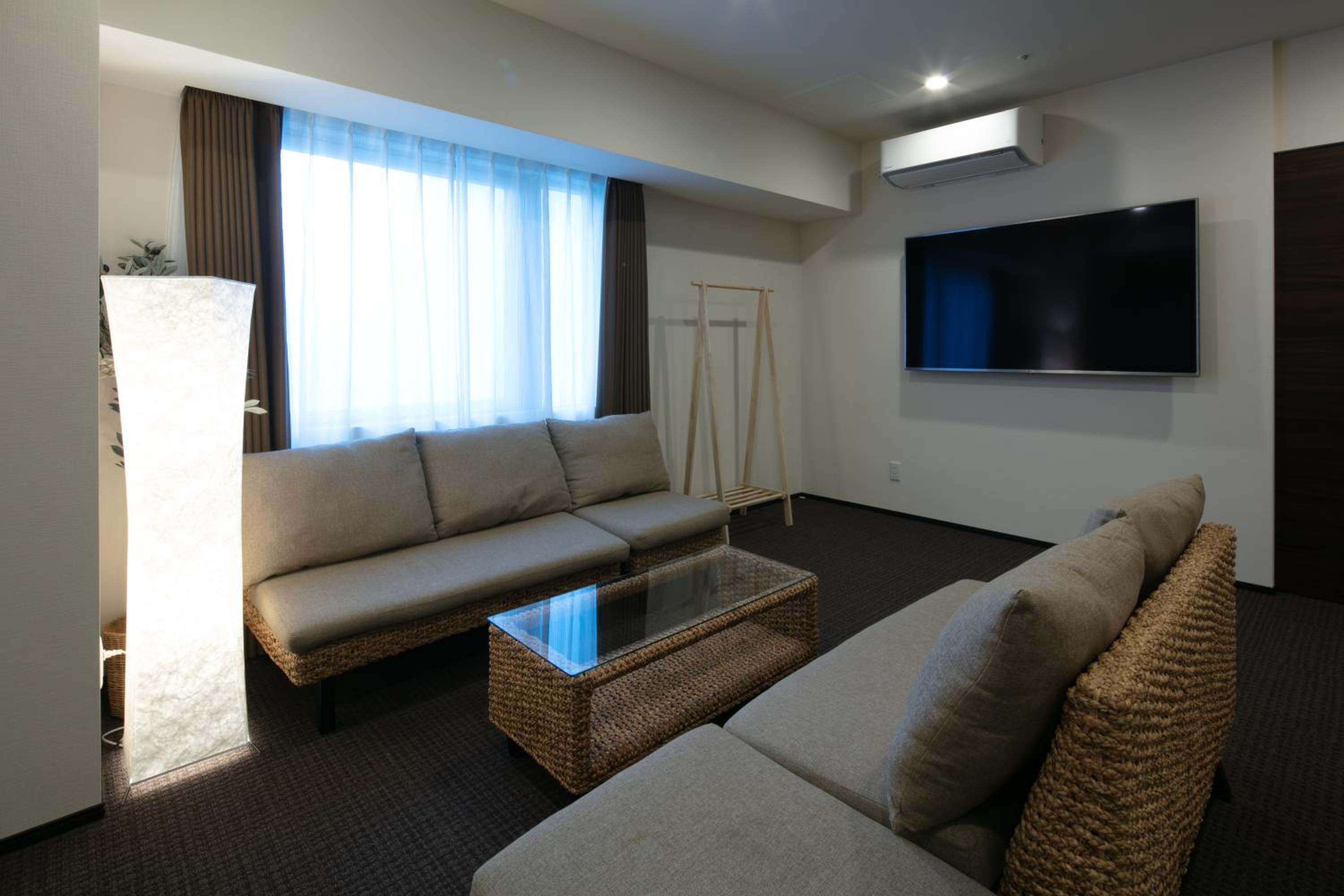 Superior King Suite - Photo 17