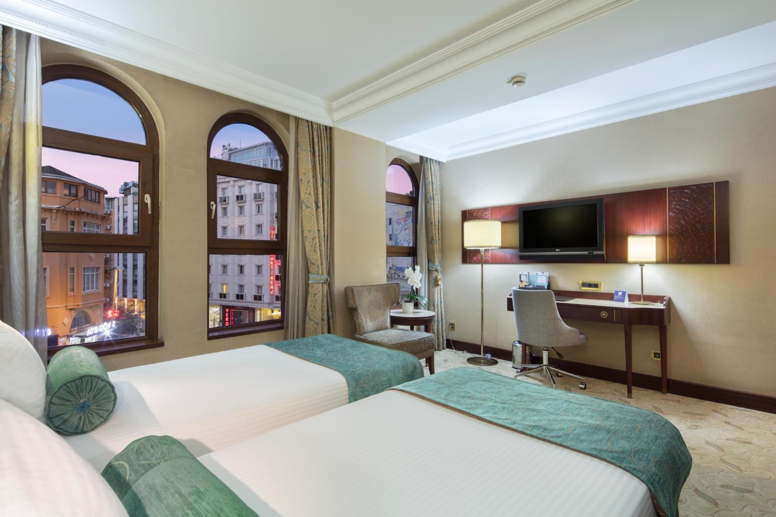 Available room