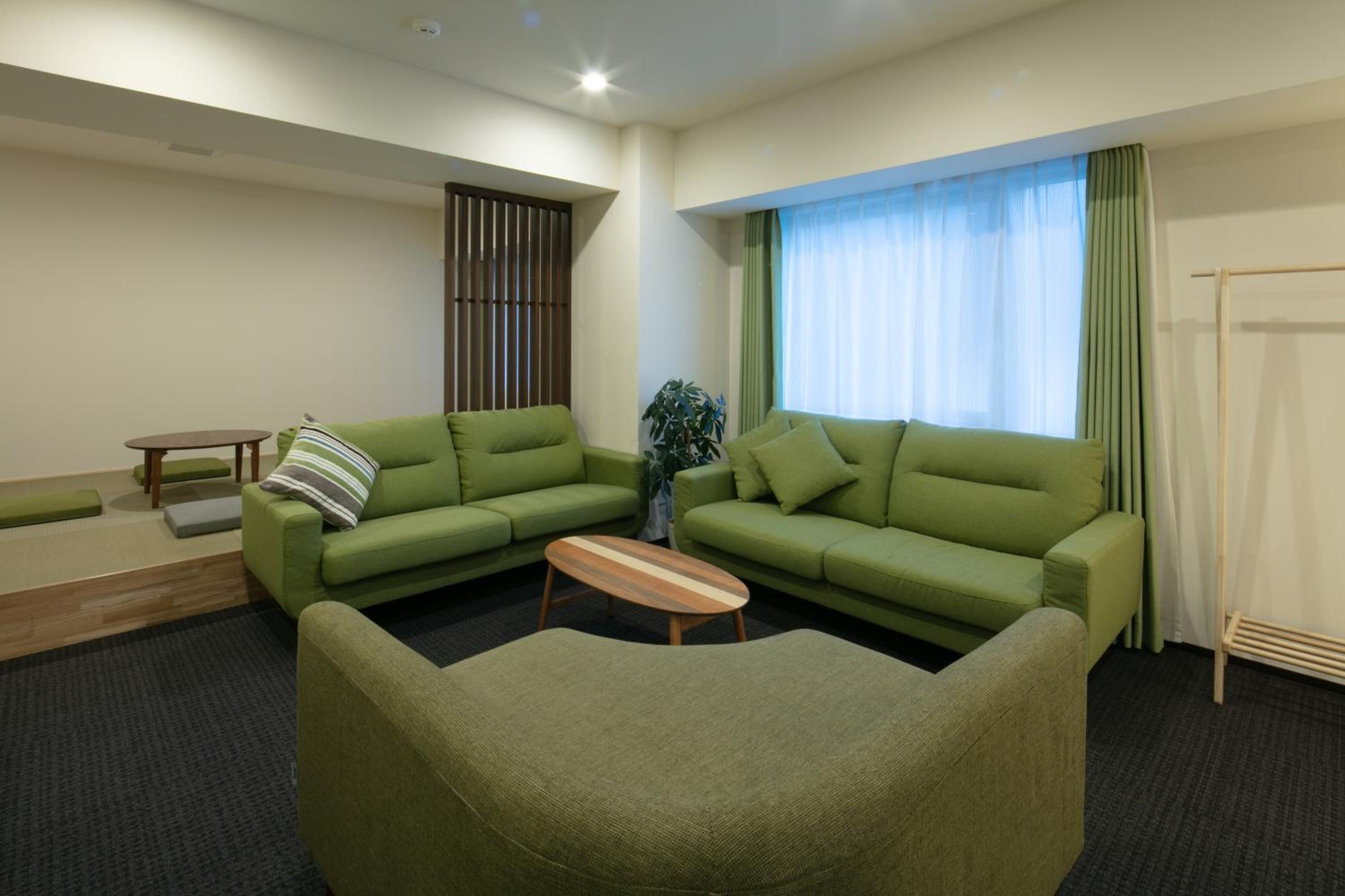 King Suite with Spa Bath - Photo 6