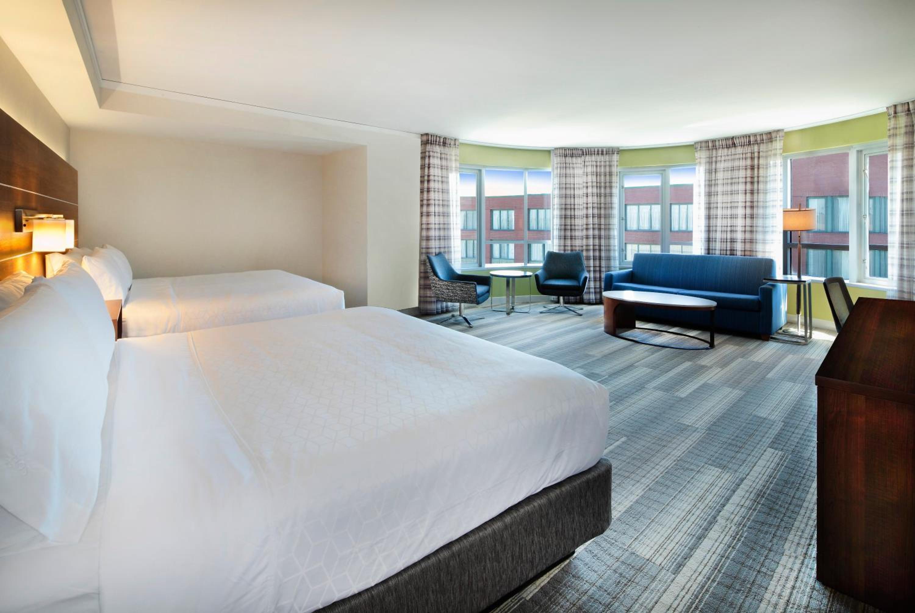 Suite with Two Beds - Non-Smoking - Photo 1