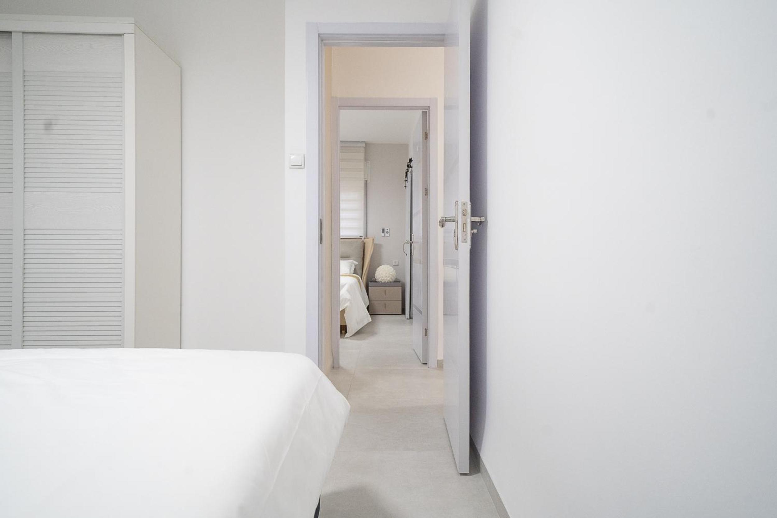 Three-Bedroom Apartment - Photo 5