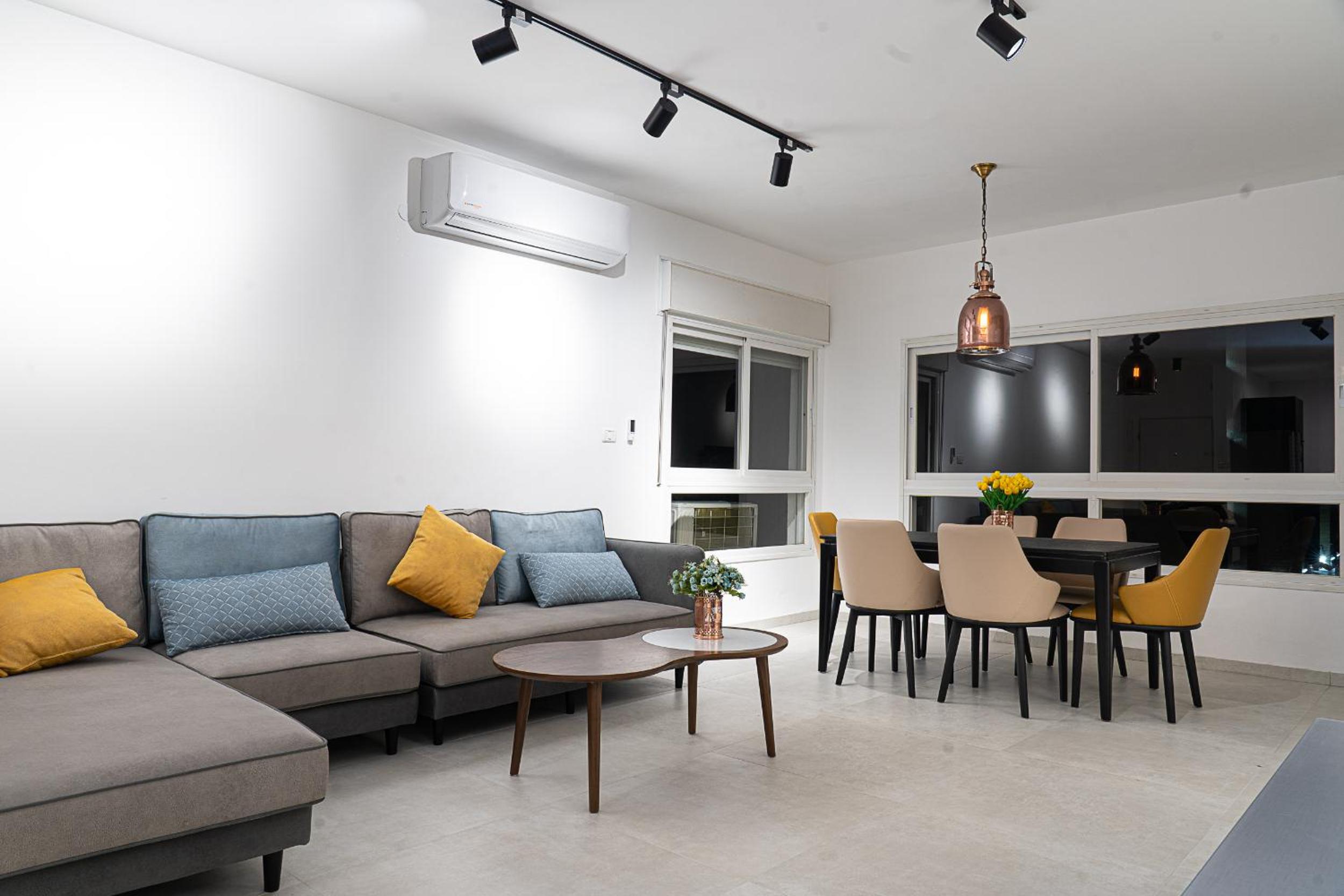 Three-Bedroom Apartment - Photo 13