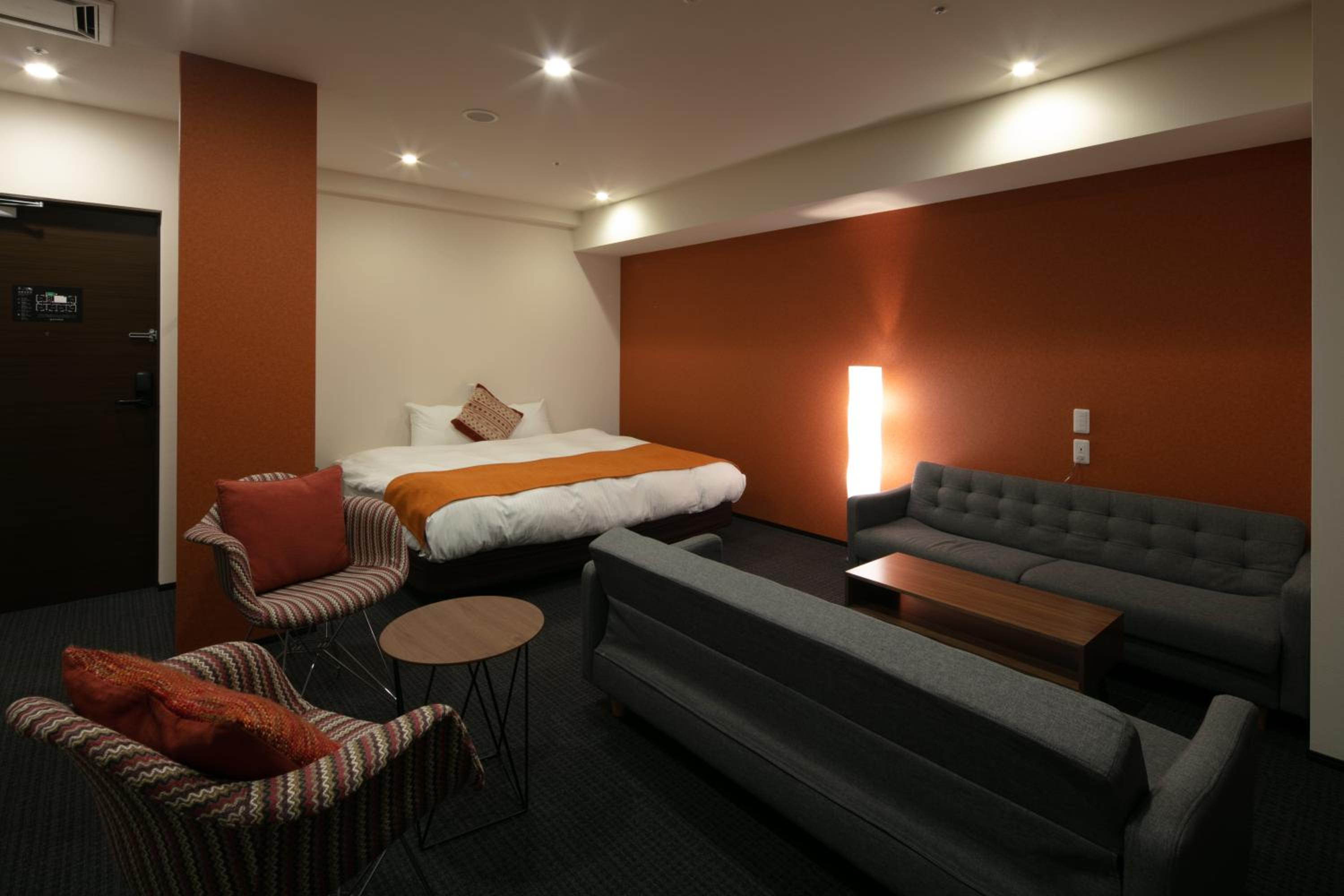 Deluxe Room - Photo 26