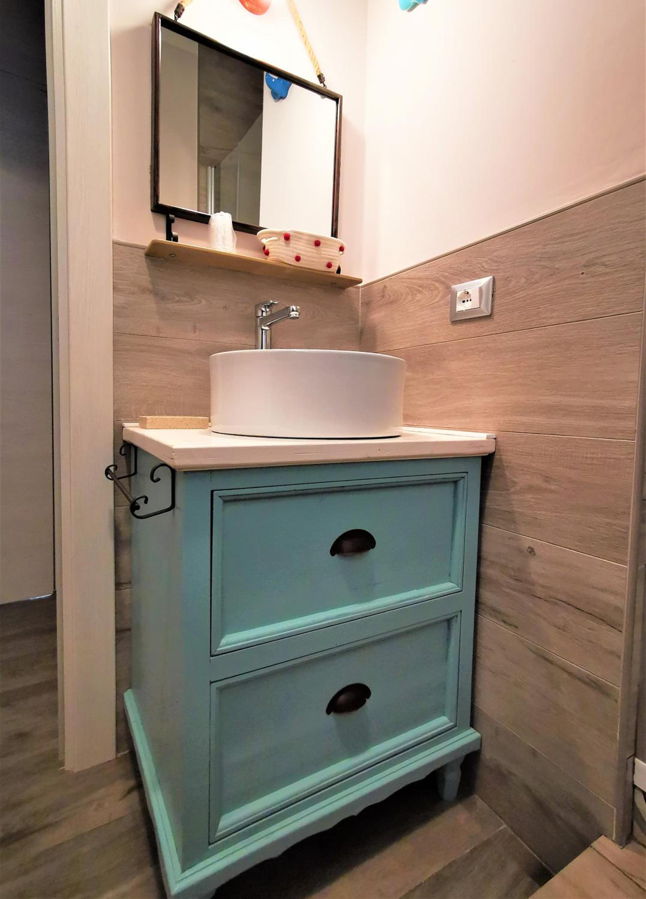 Family Room With Private Bathroom photo 3