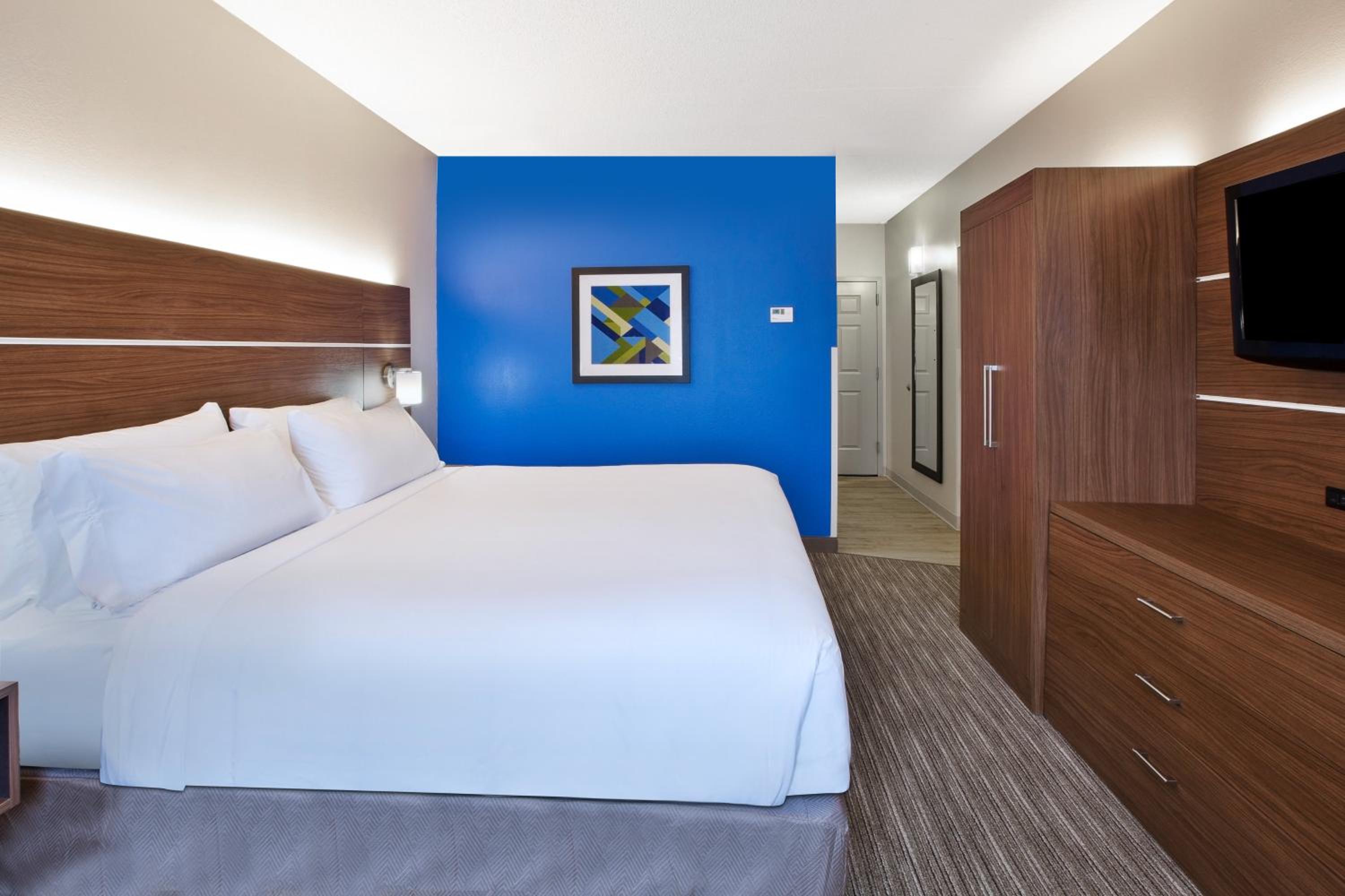 King Room - Disability Access - Photo 4