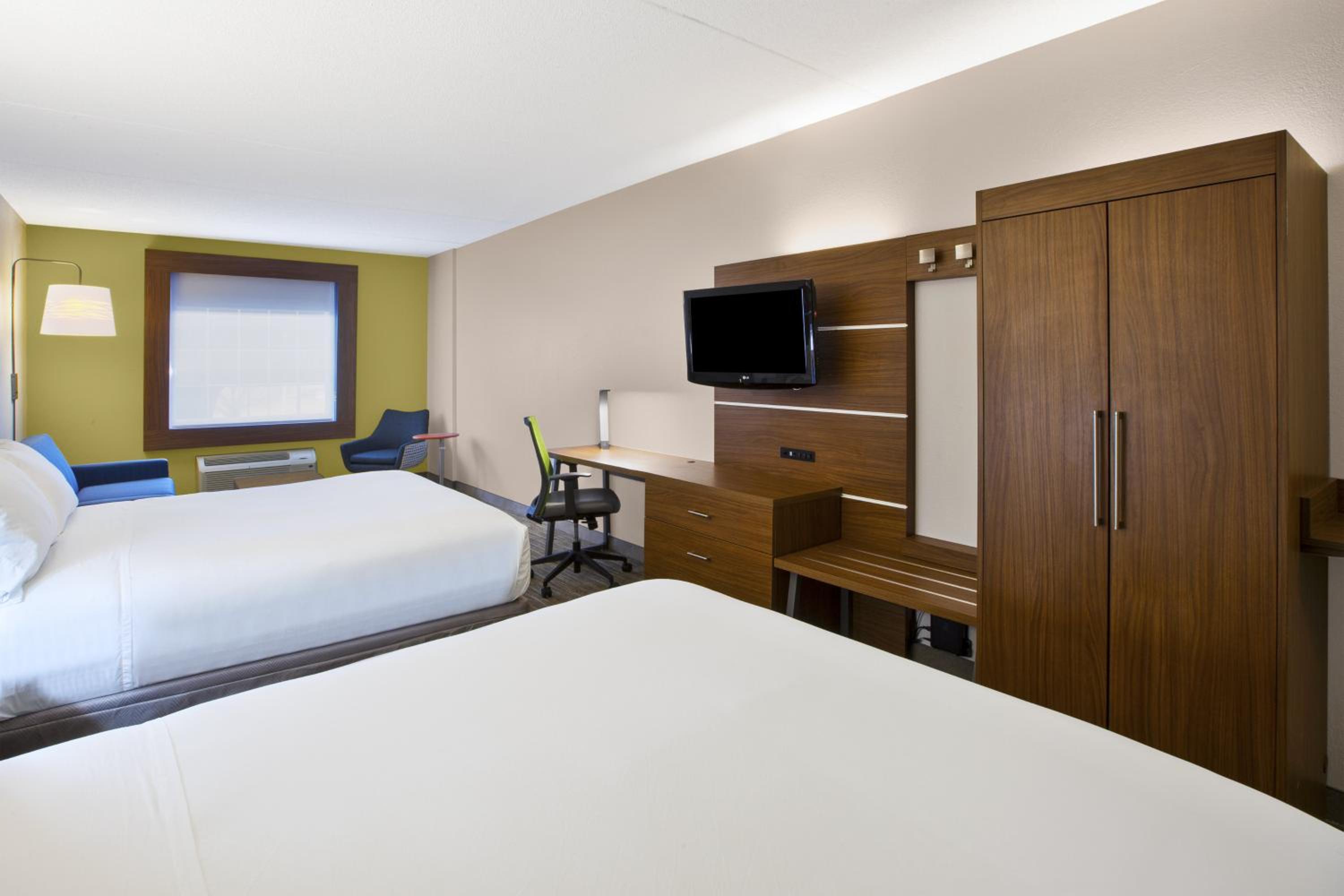 Double Room with Two Double Beds - Disability Access - Photo 1