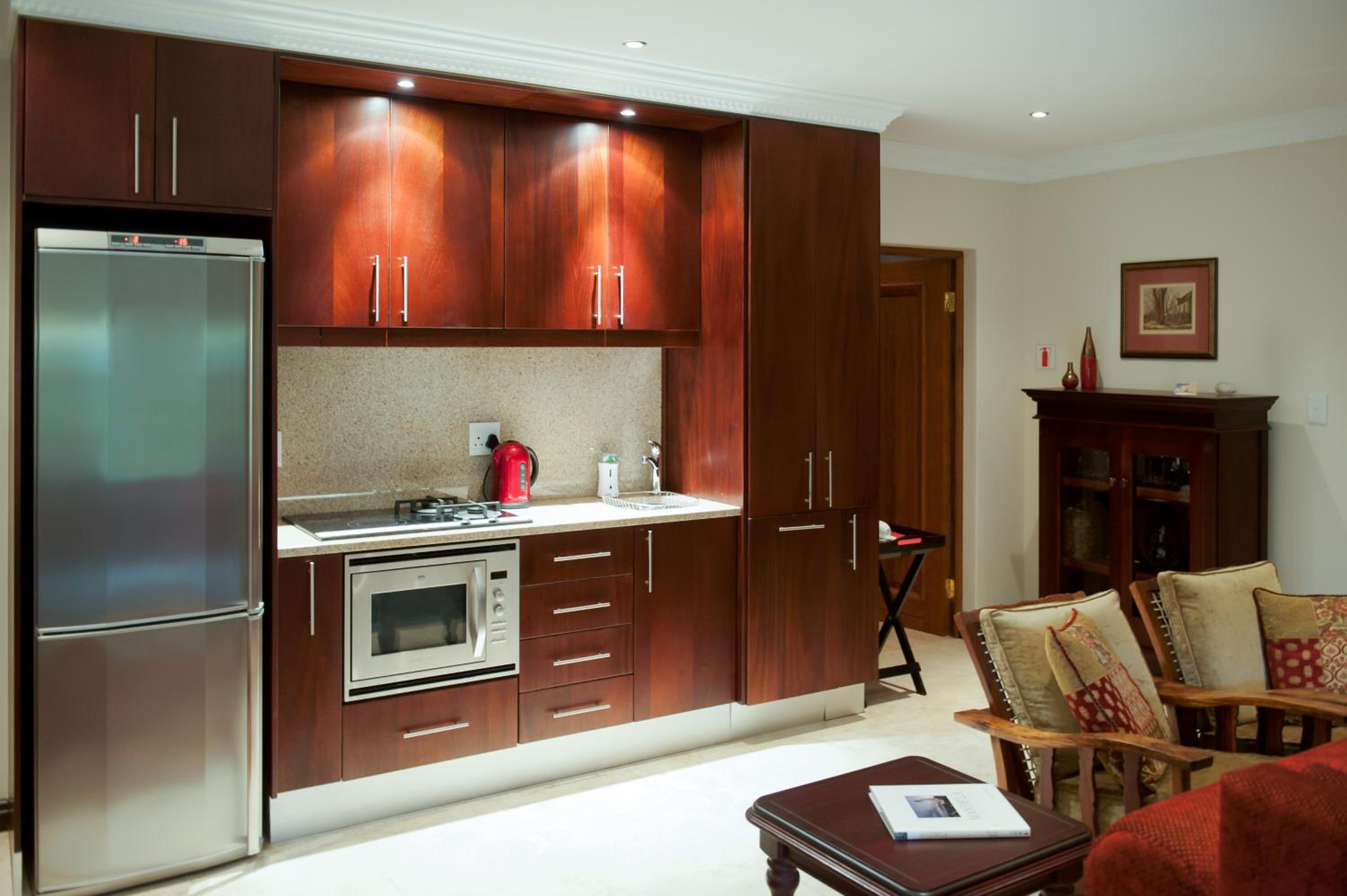 Luxury Suite 1 photo 2
