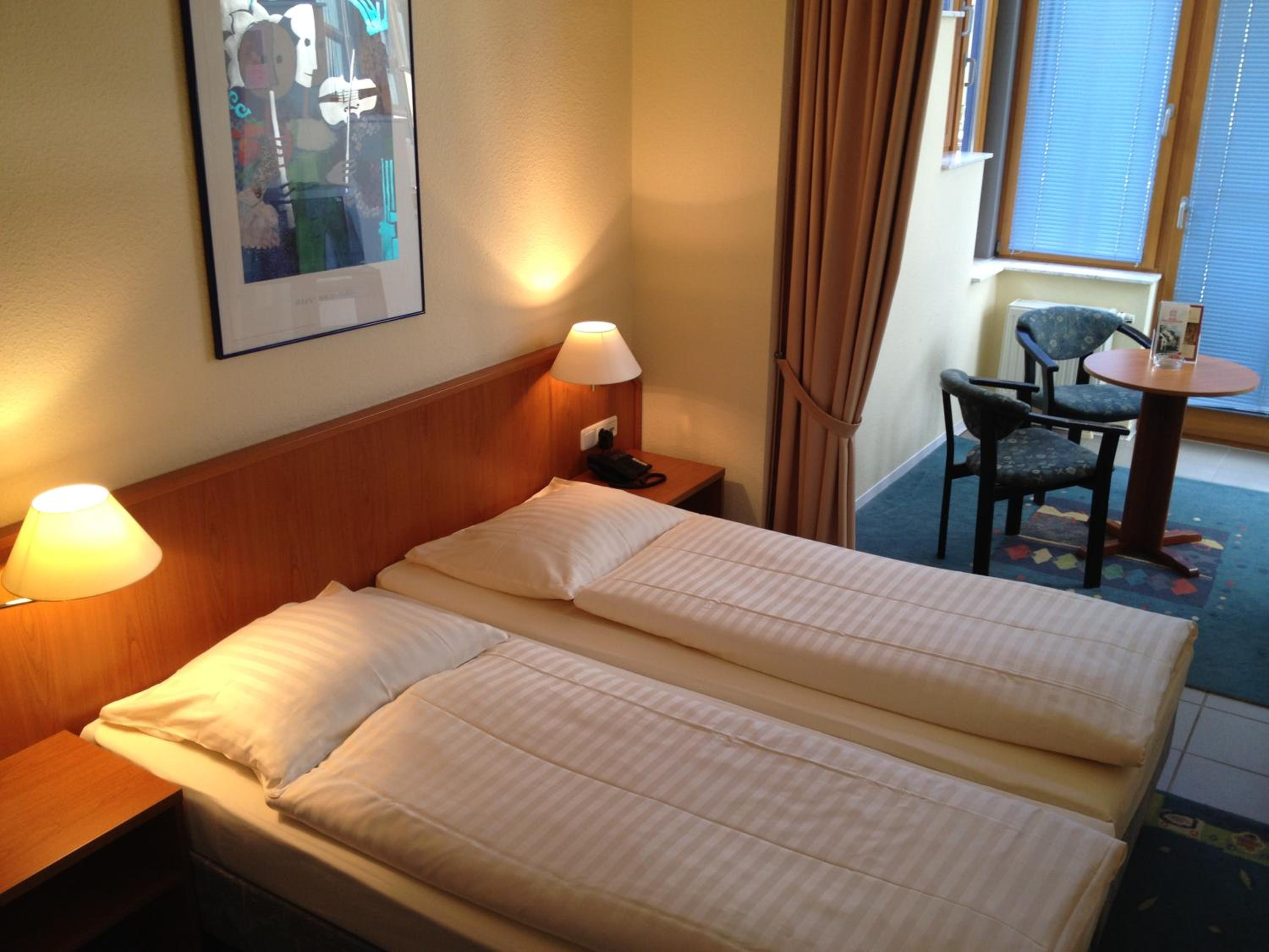 Double or Twin Room - Photo 1
