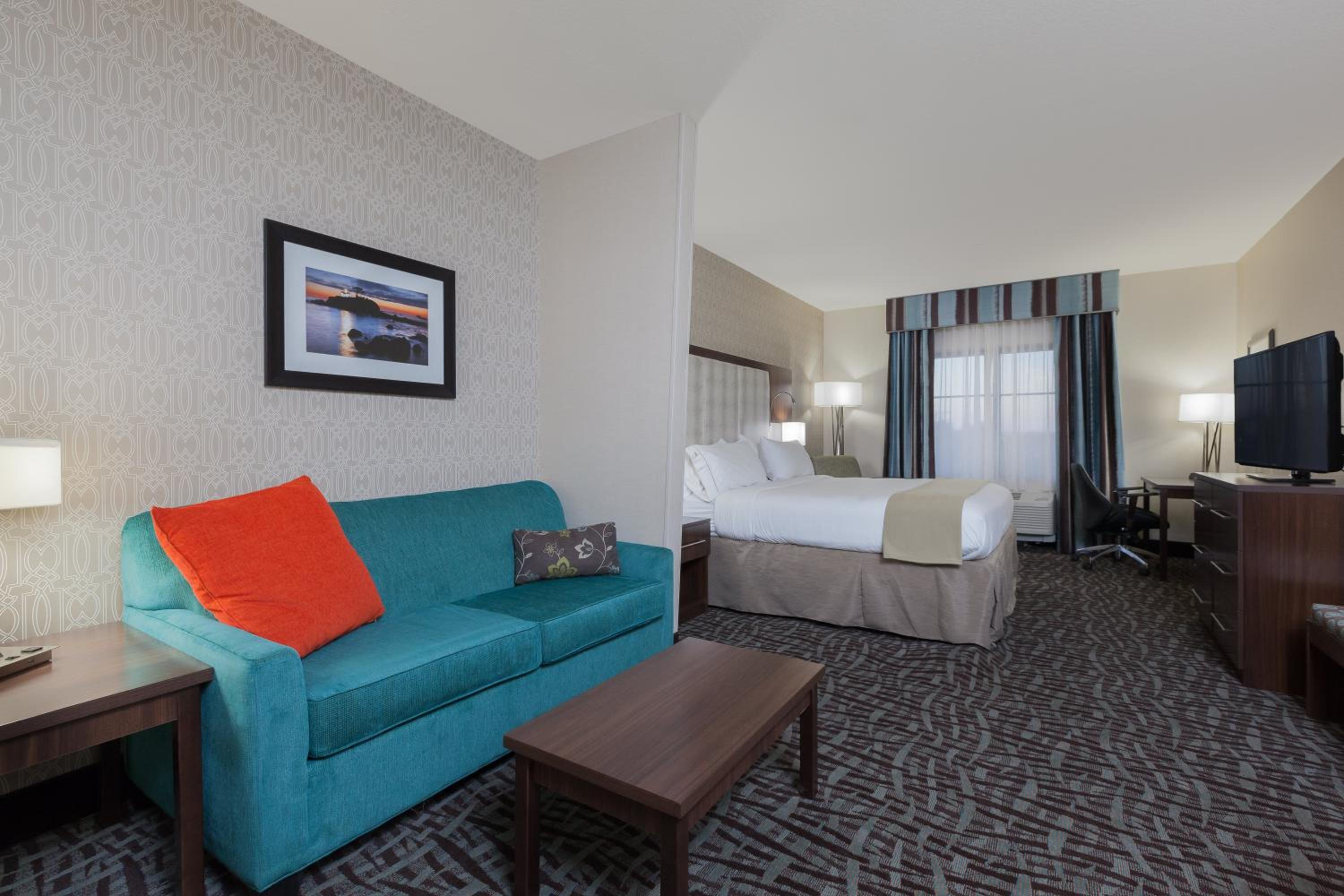 King Suite with Sofa Bed
