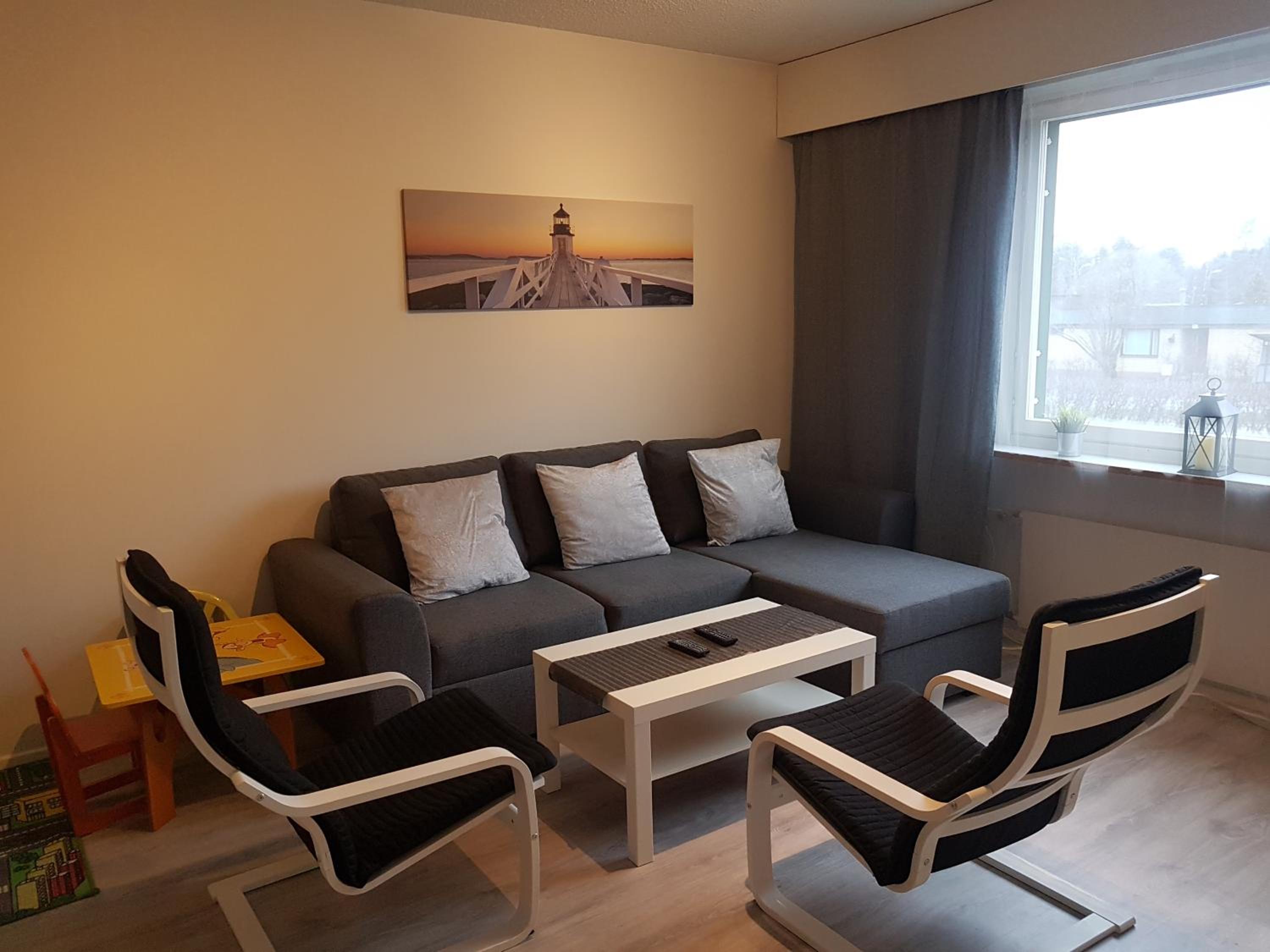 Apartment photo 2