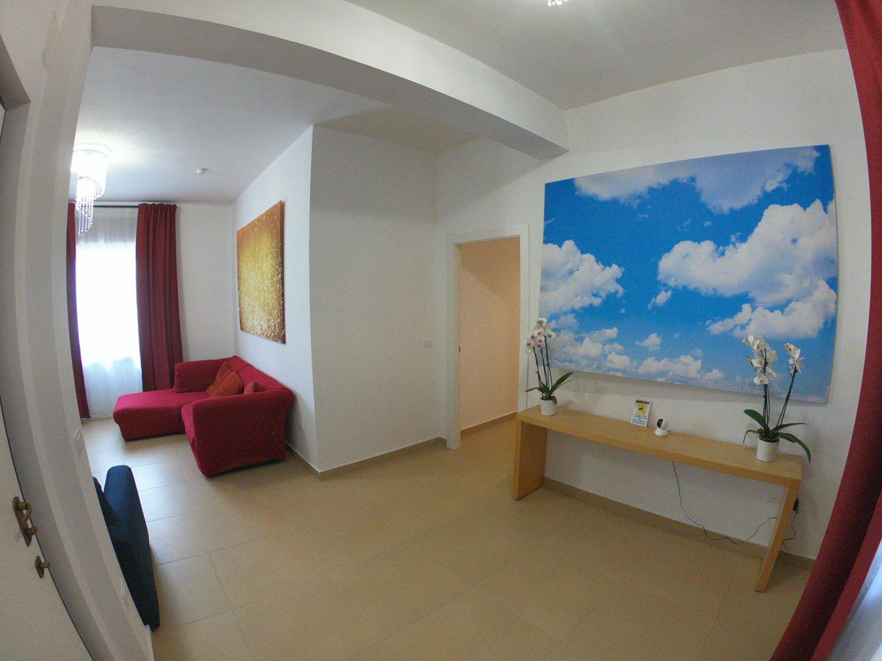 Double Room with Private Bathroom - Photo 5
