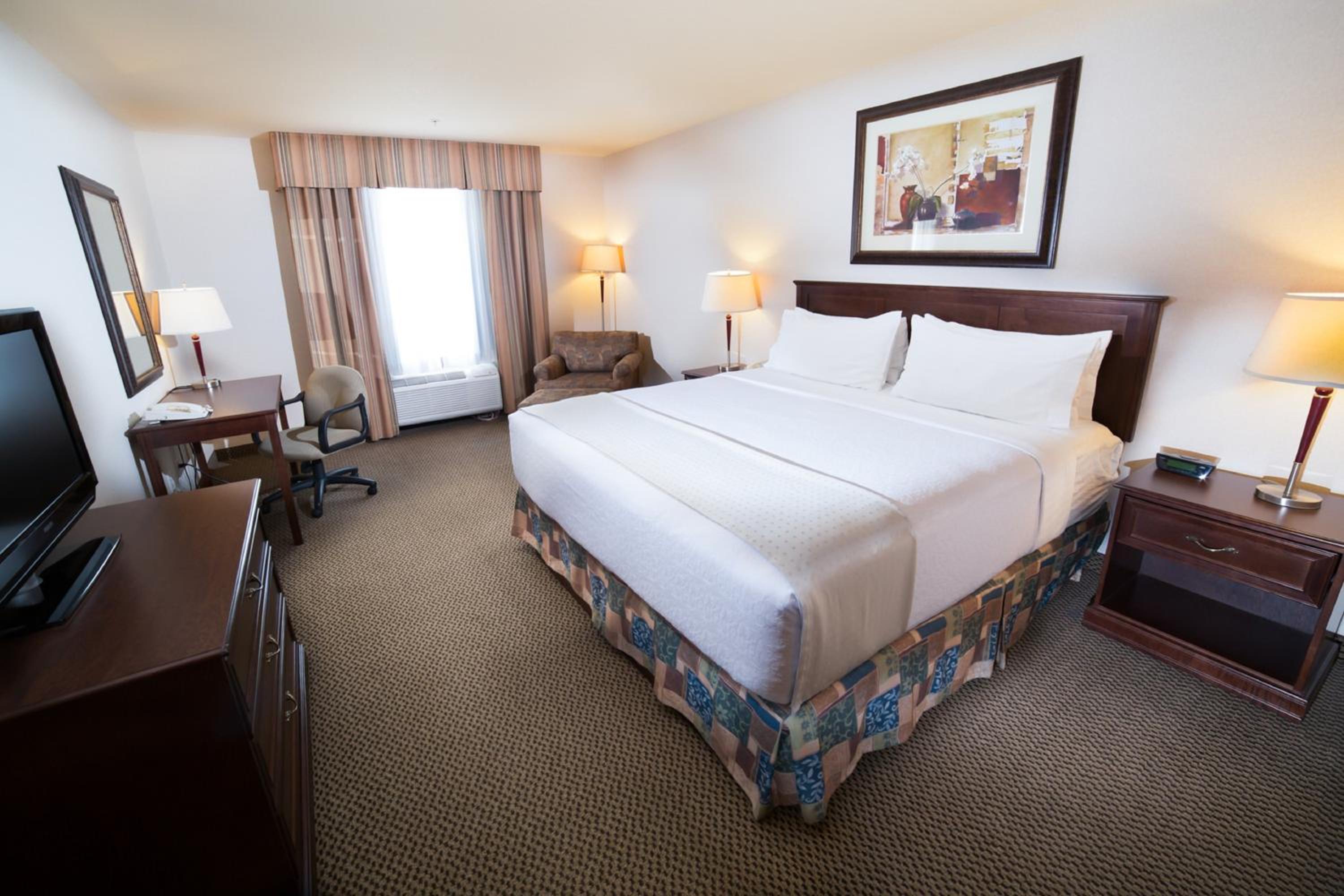 Standard King Room - Photo 1
