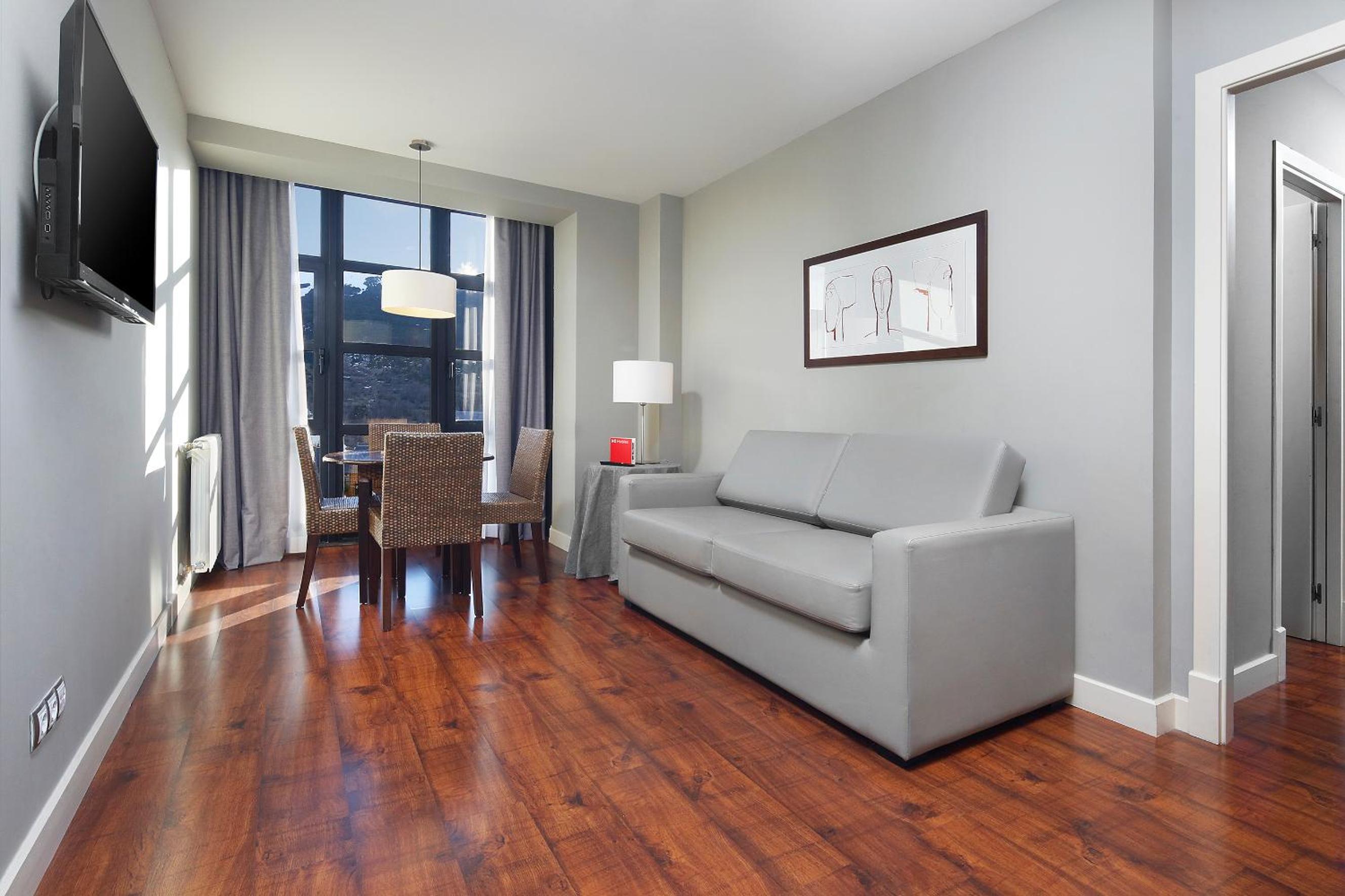 Apartamento de dos habitaciones (4-6 adultos)