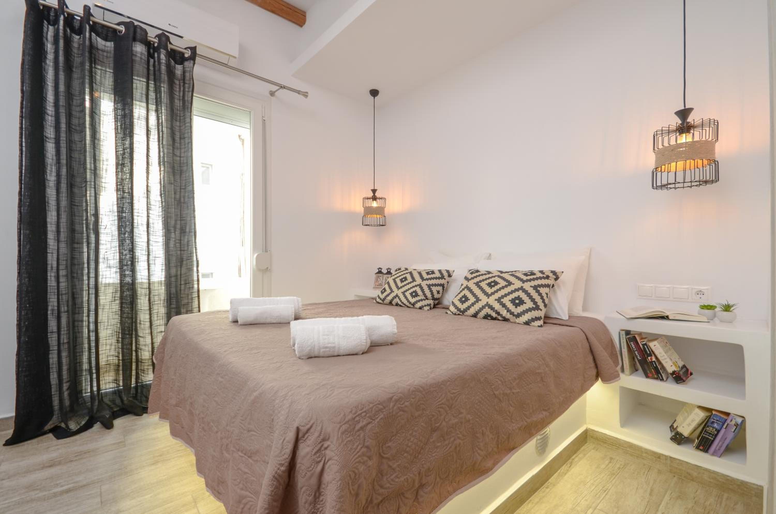 Double Room - Photo 12
