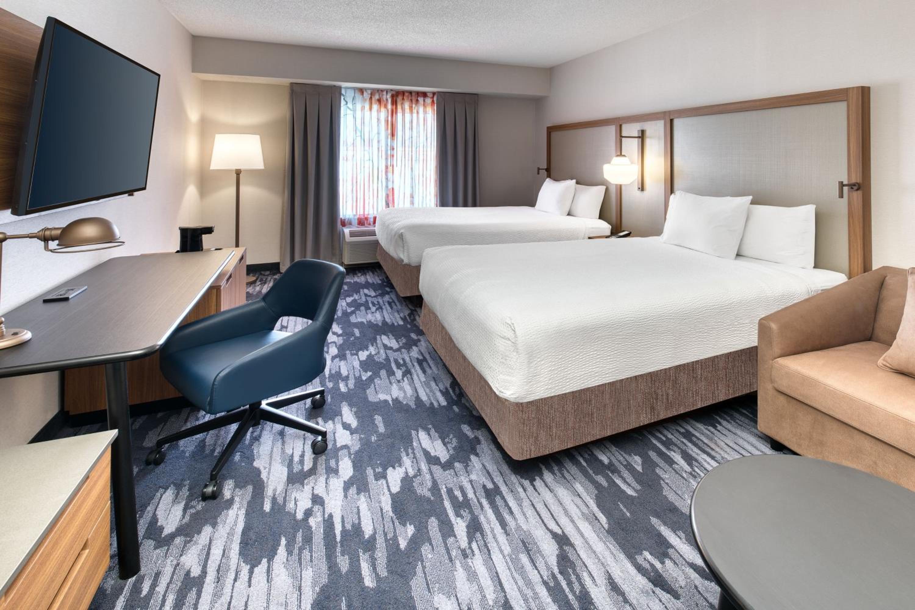 Queen Room with Two Queen Beds and Sofa Bed
