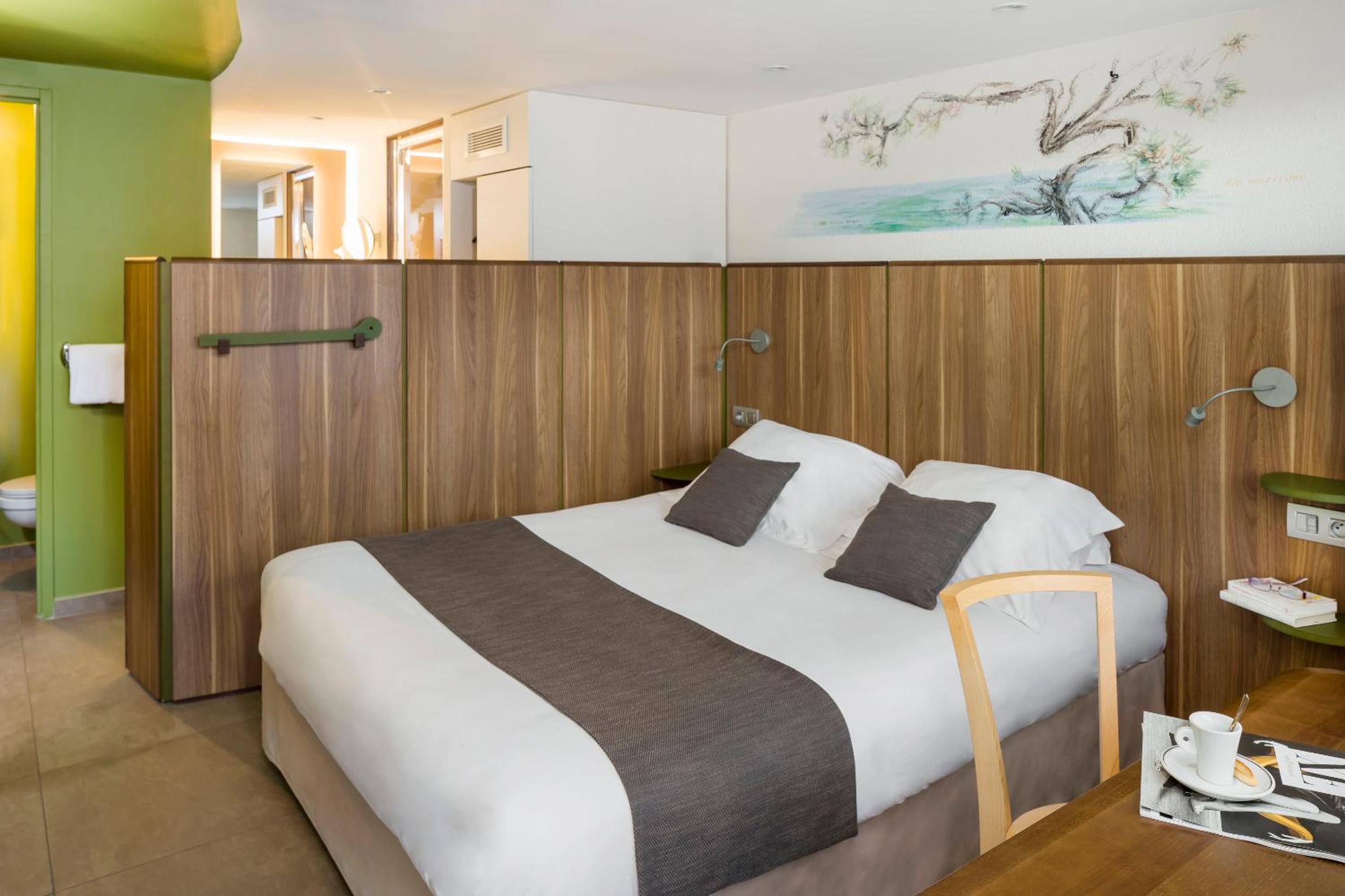 Superior Double Room - Photo 1