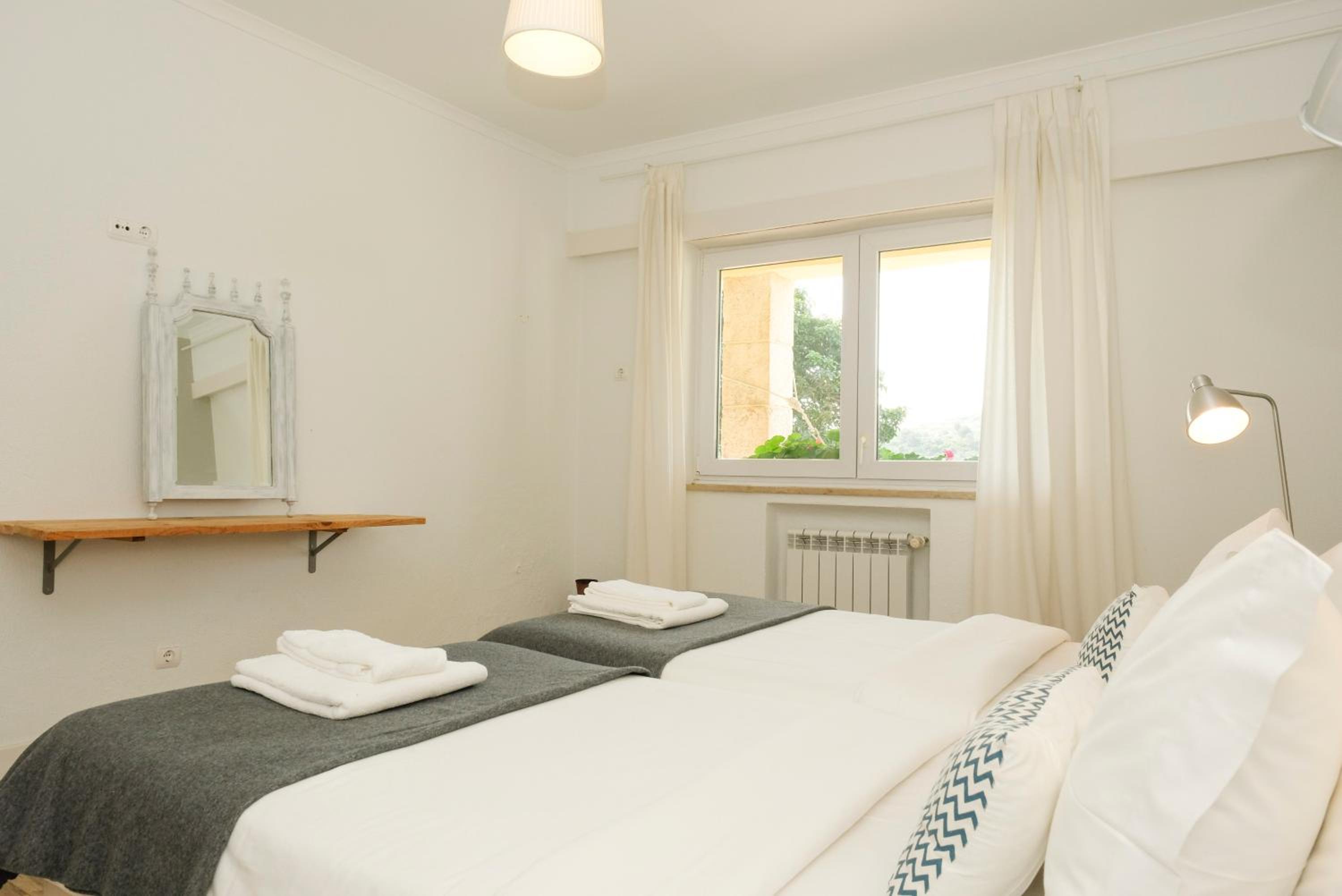 Three-Bedroom Apartment - Photo 20