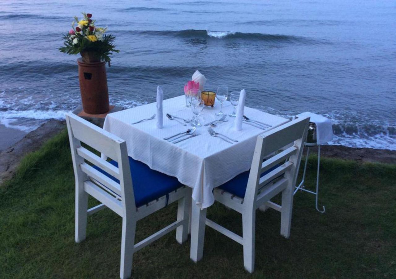 Deluxe Bungalow with Sea View - Photo 3