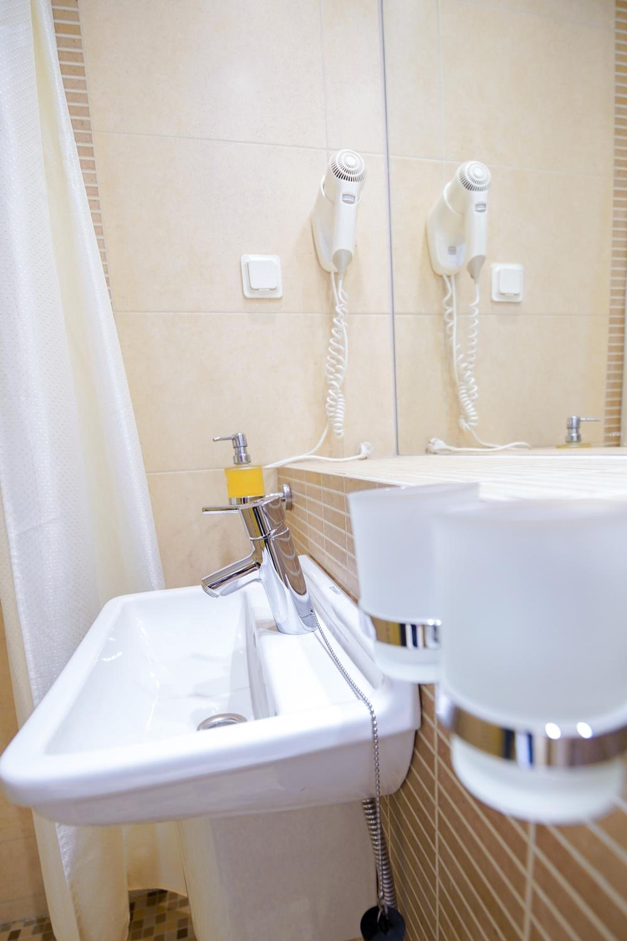 Thalasso Superior Twin Room with Spa Access photo 2