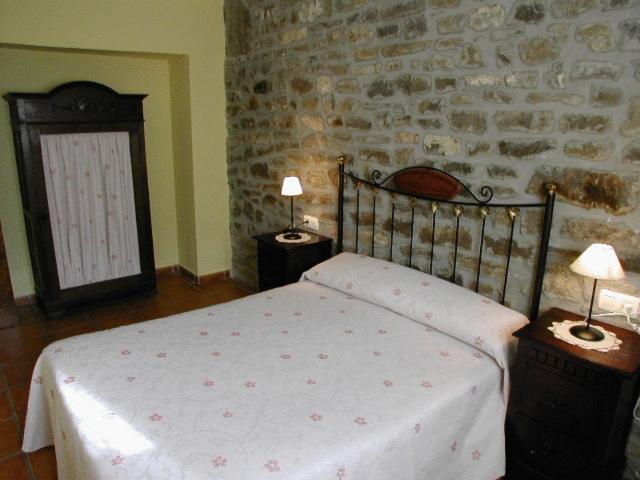 Two-Bedroom Apartment - Photo 3