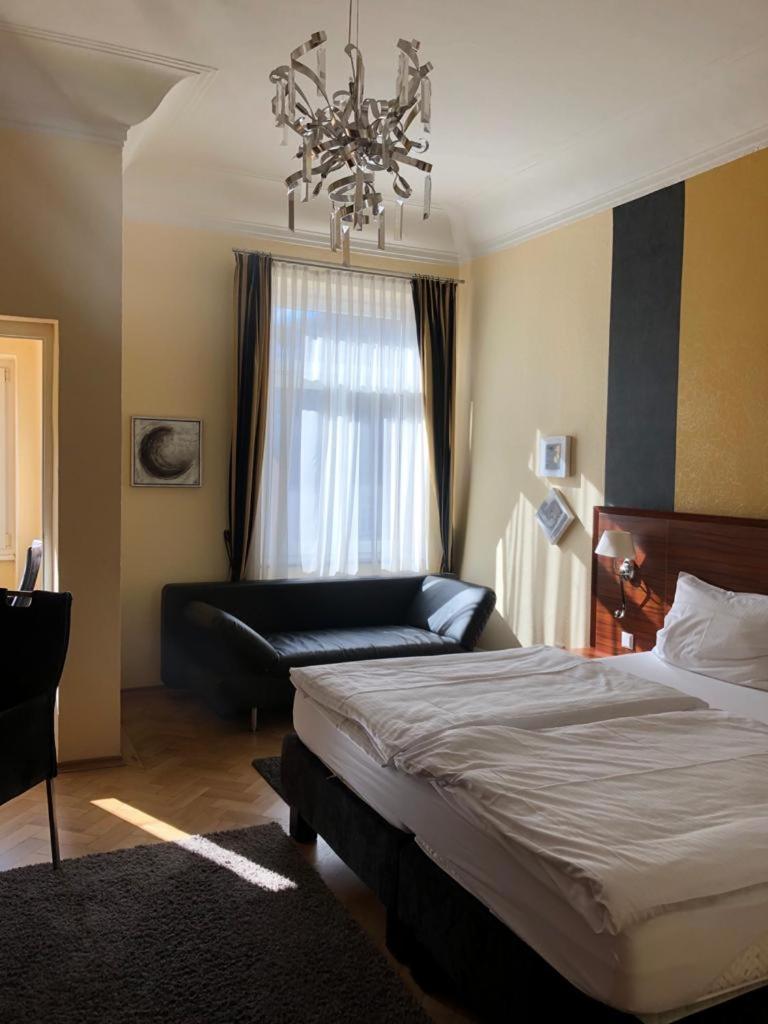 Deluxe Double Room - Photo 1