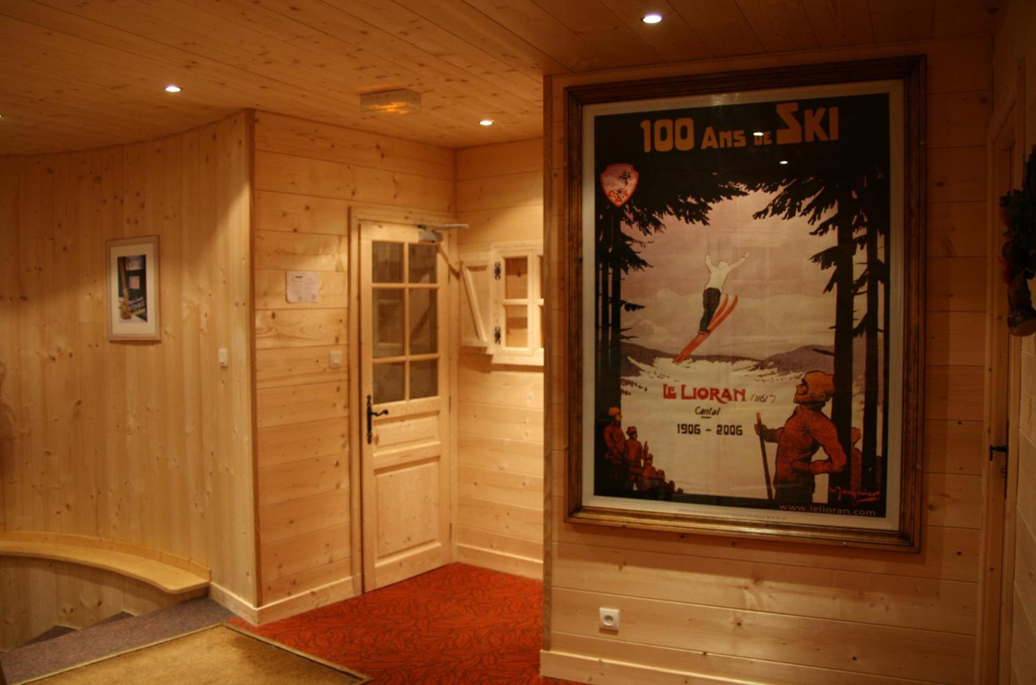 Apartment (4 Adults) photo 3