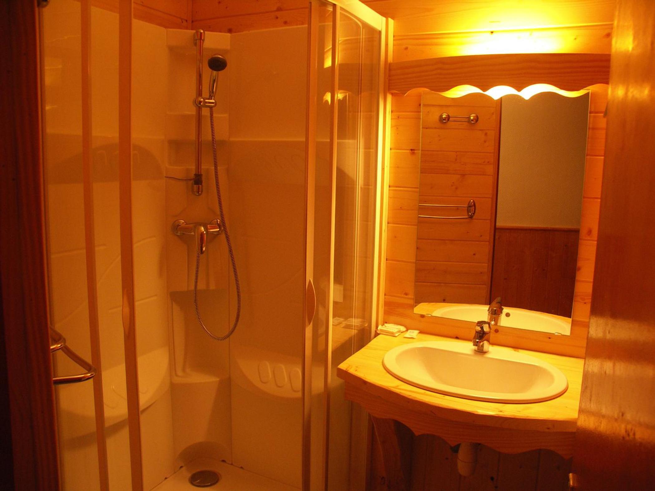 Apartment (5 Adults) photo 3