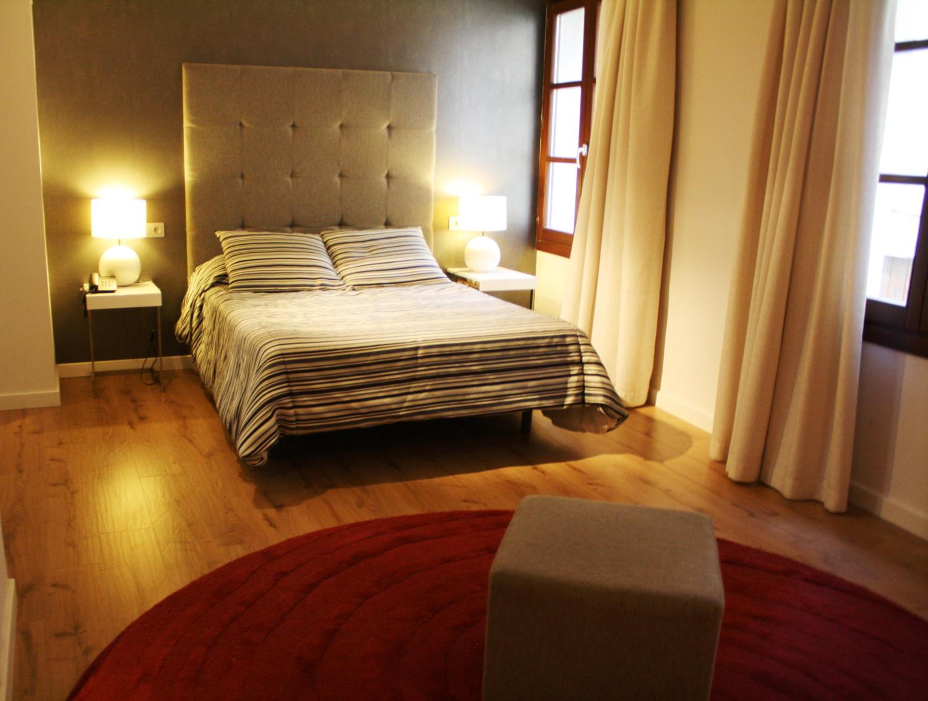 Double Room - Disability Access photo 3