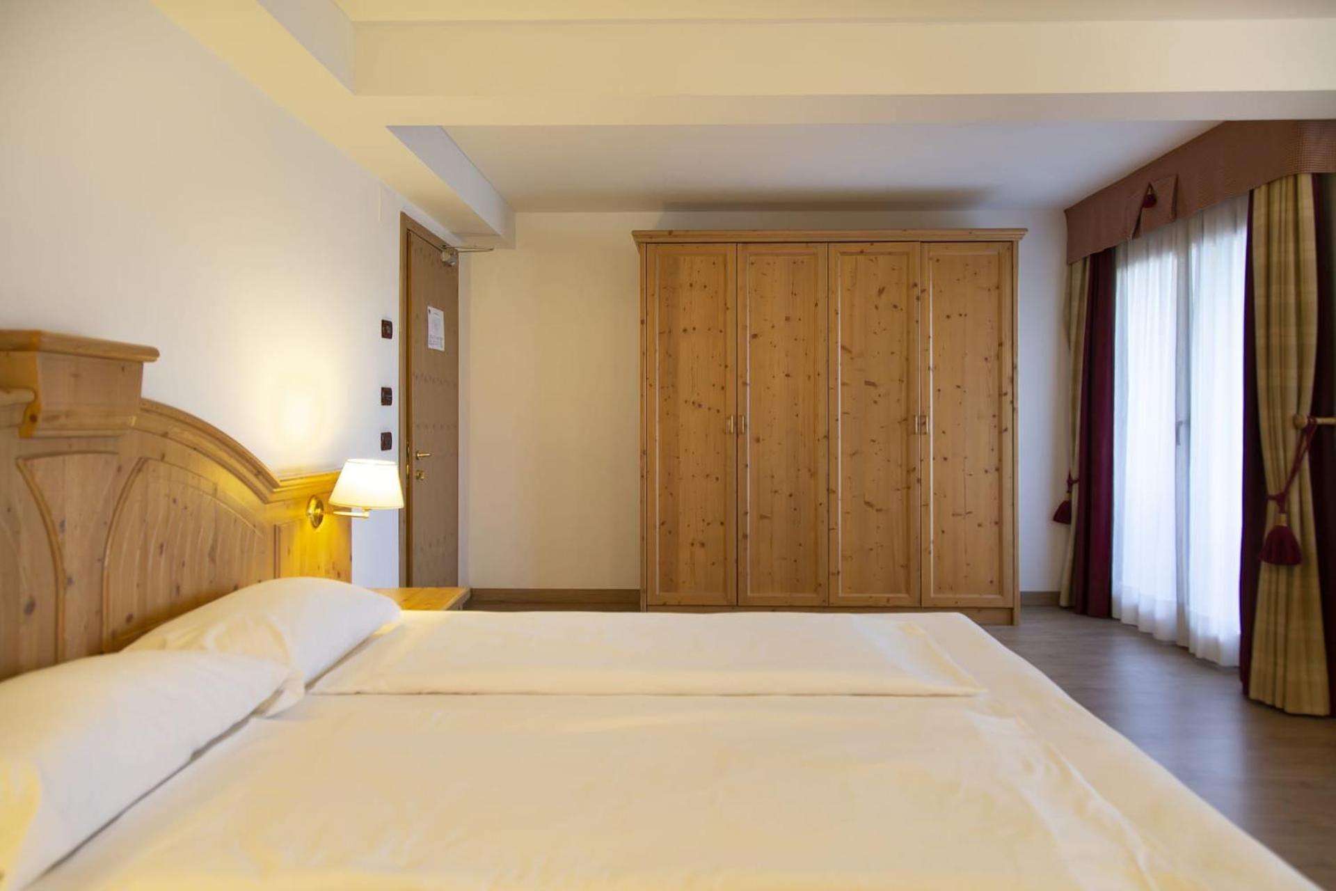 Superior Quadruple Room photo 3
