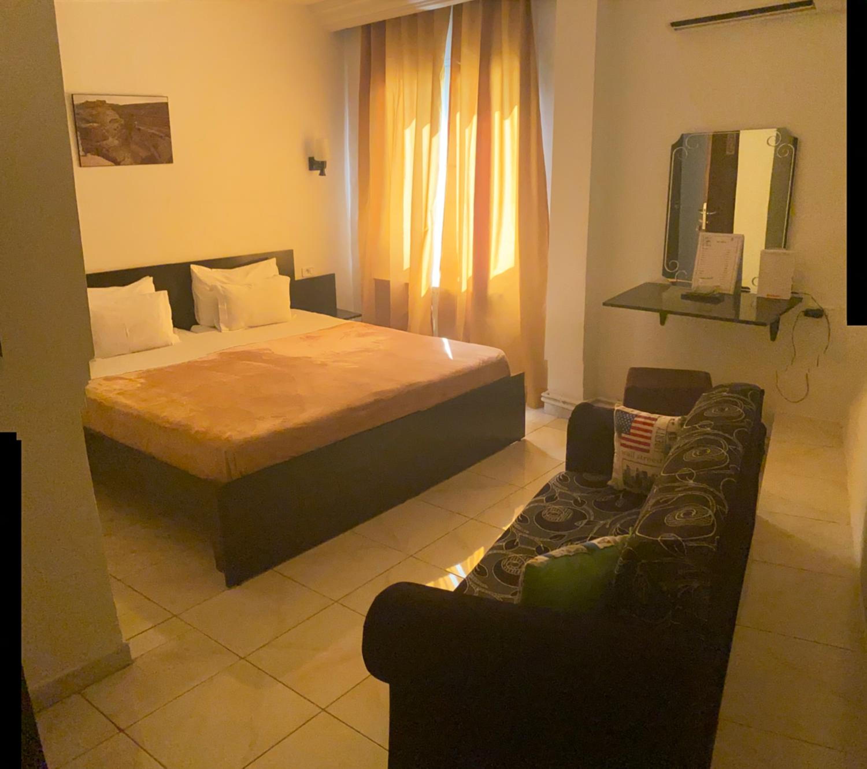 Single Room with Shower photo 3
