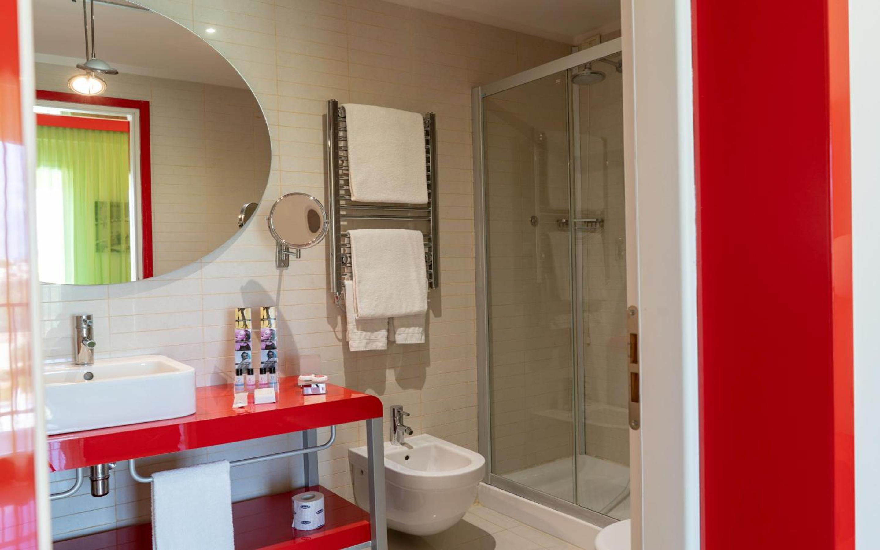 Junior Suite with Sea View - Photo 5