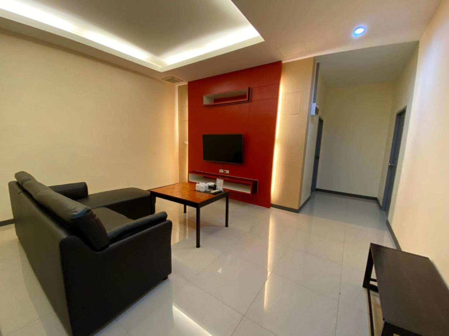Two-Bedroom Suite - Photo 1