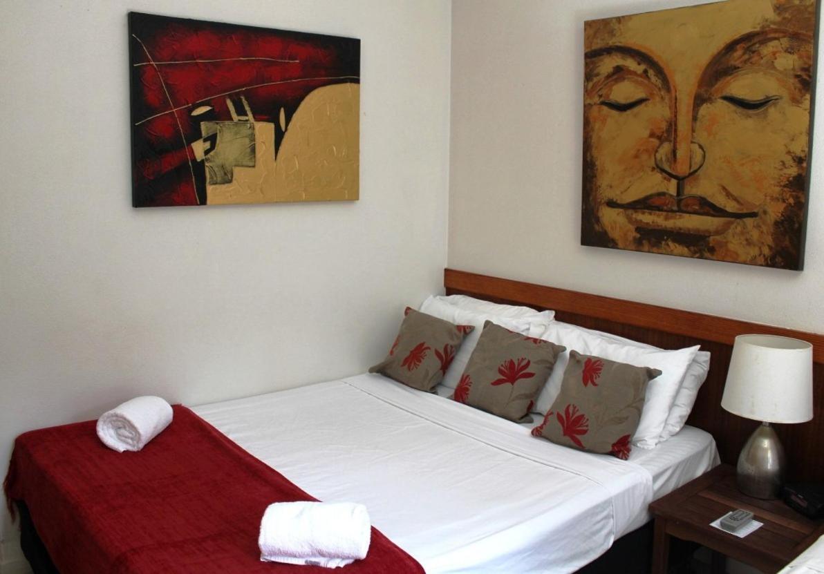 Colonial Queen Suite - Photo 1