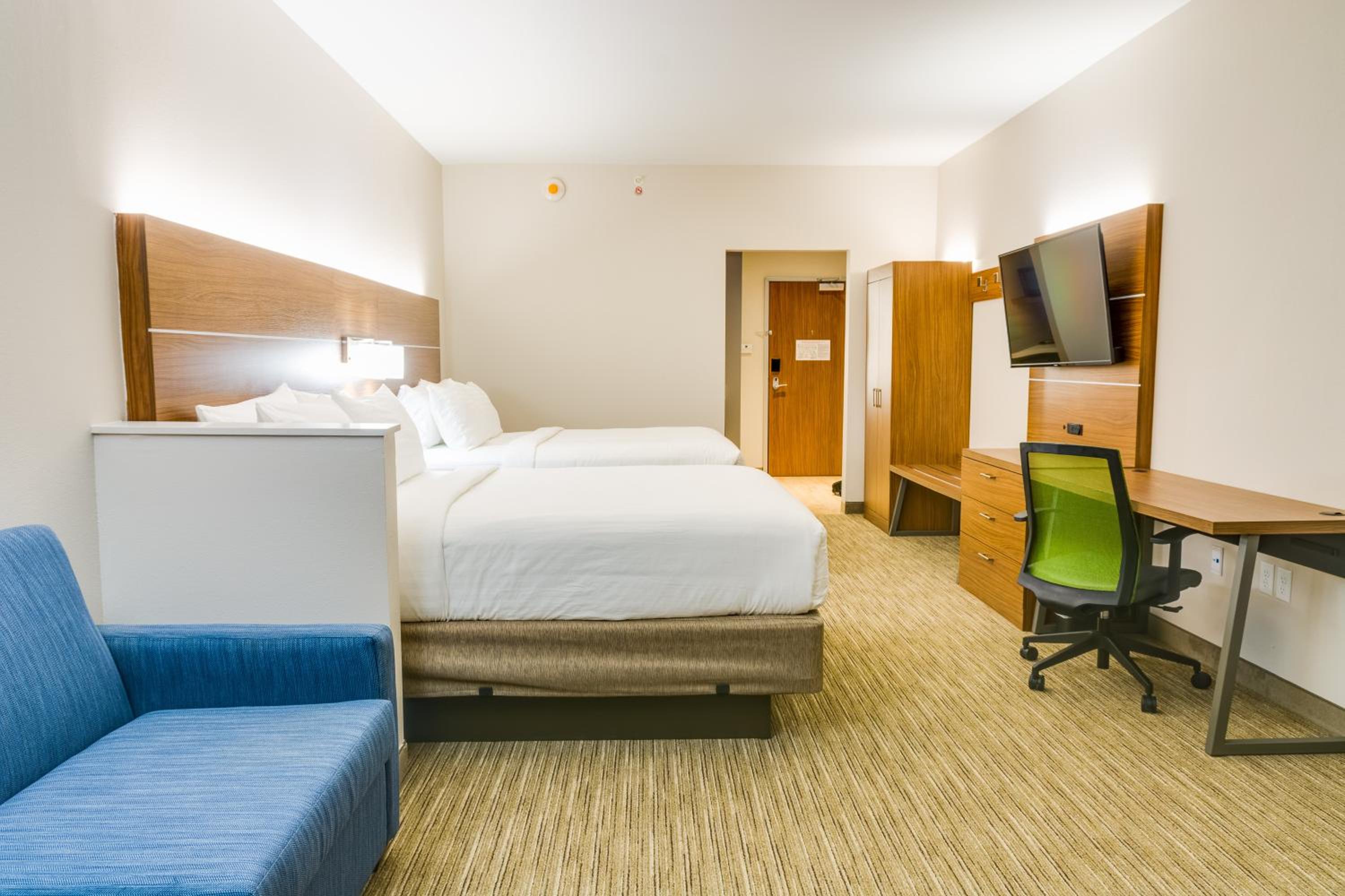 Suite with Two Queen Beds