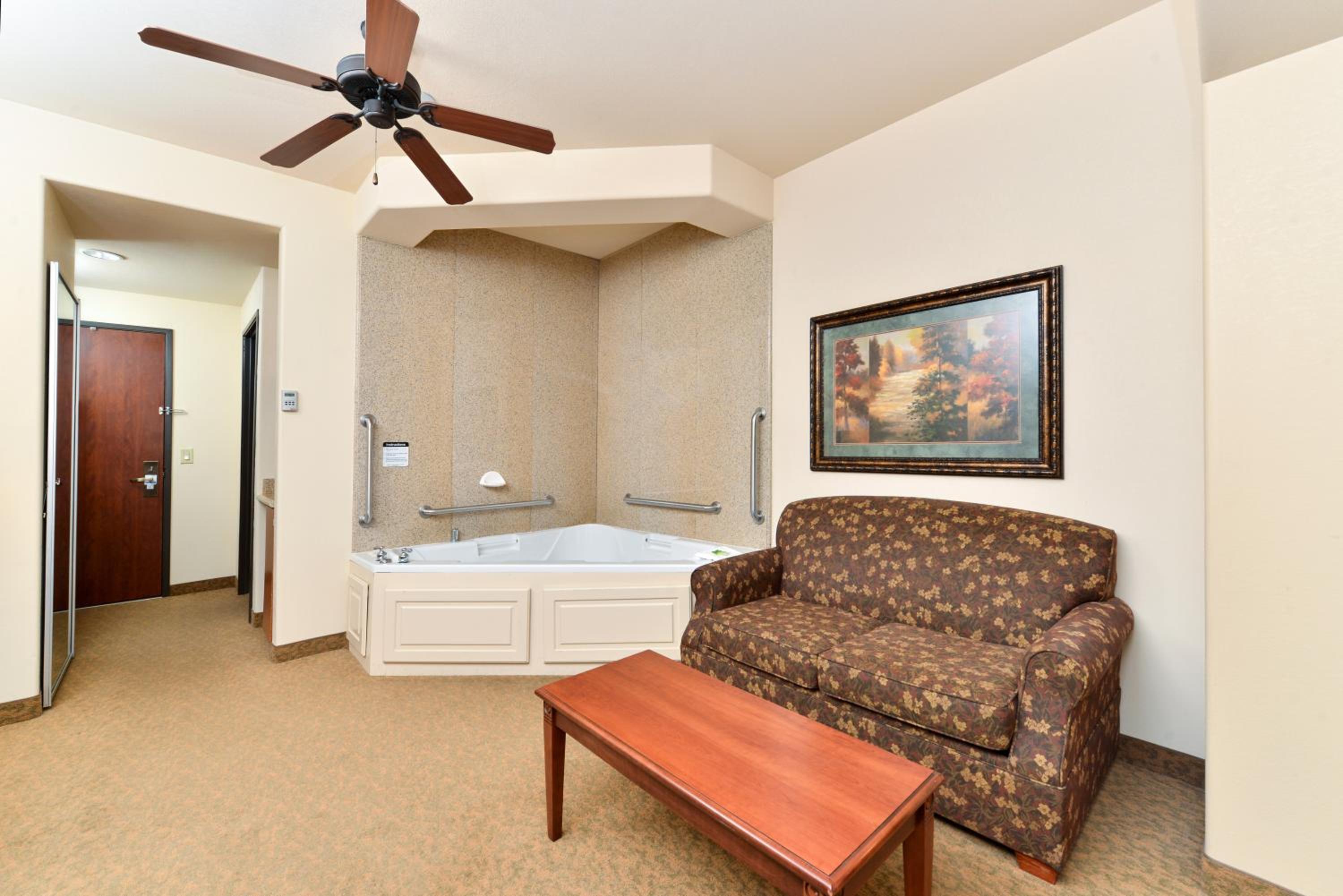 Executive Suite - Non-Smoking - Photo 3