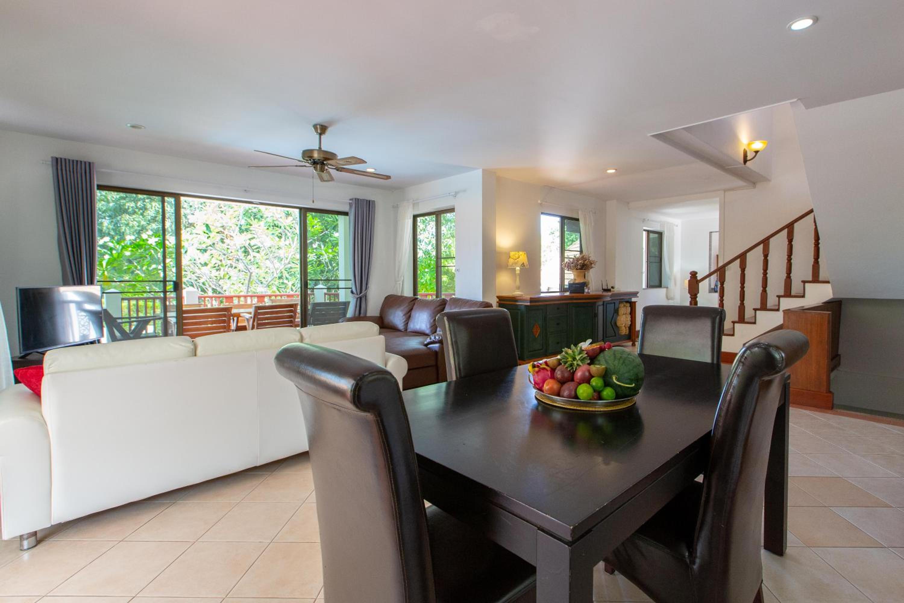 Villa with Sea View photo 1