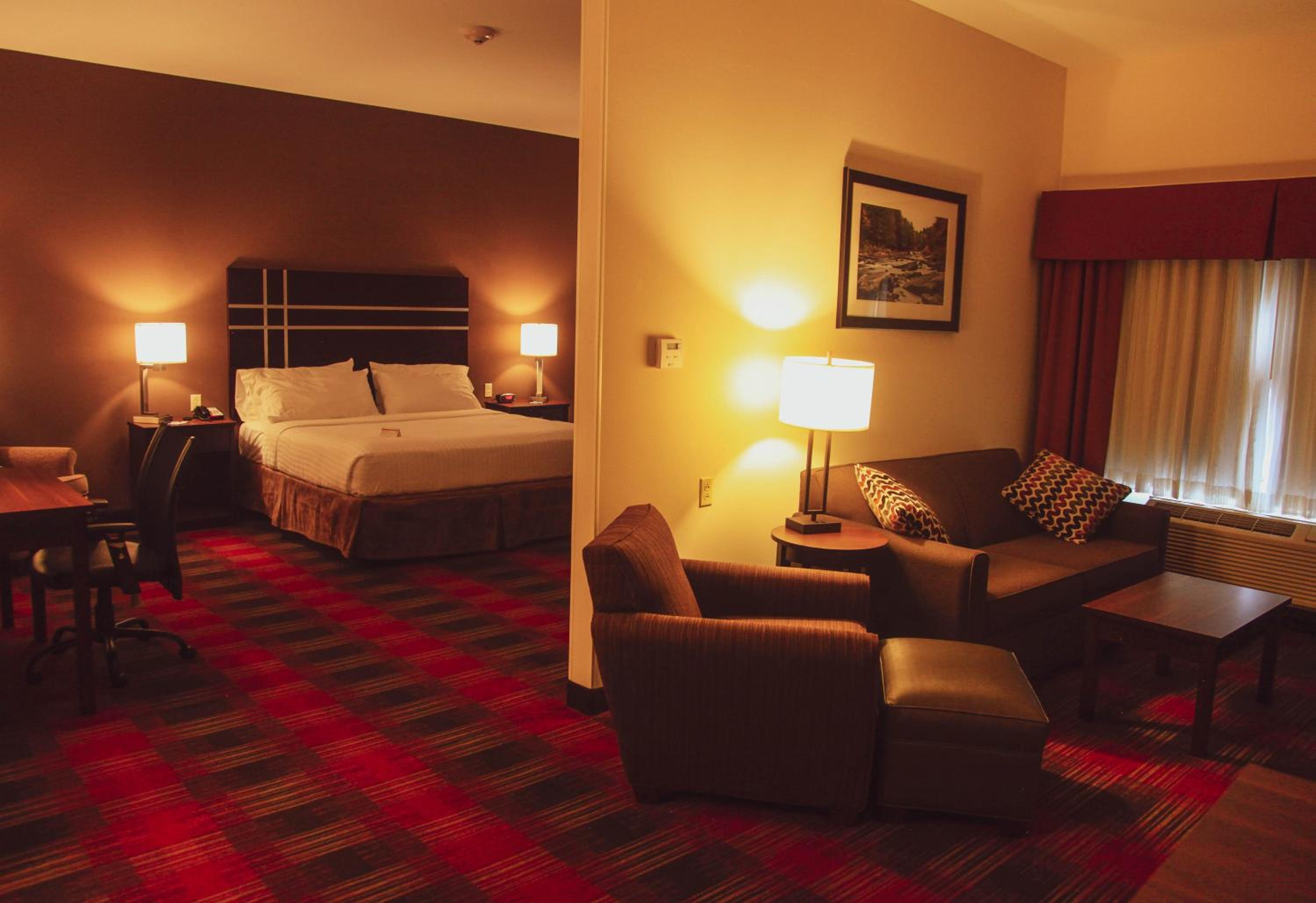 Executive Suite - Non-Smoking photo 1