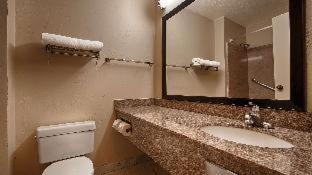 One-Bedroom King Suite - Non-Smoking - Photo 14