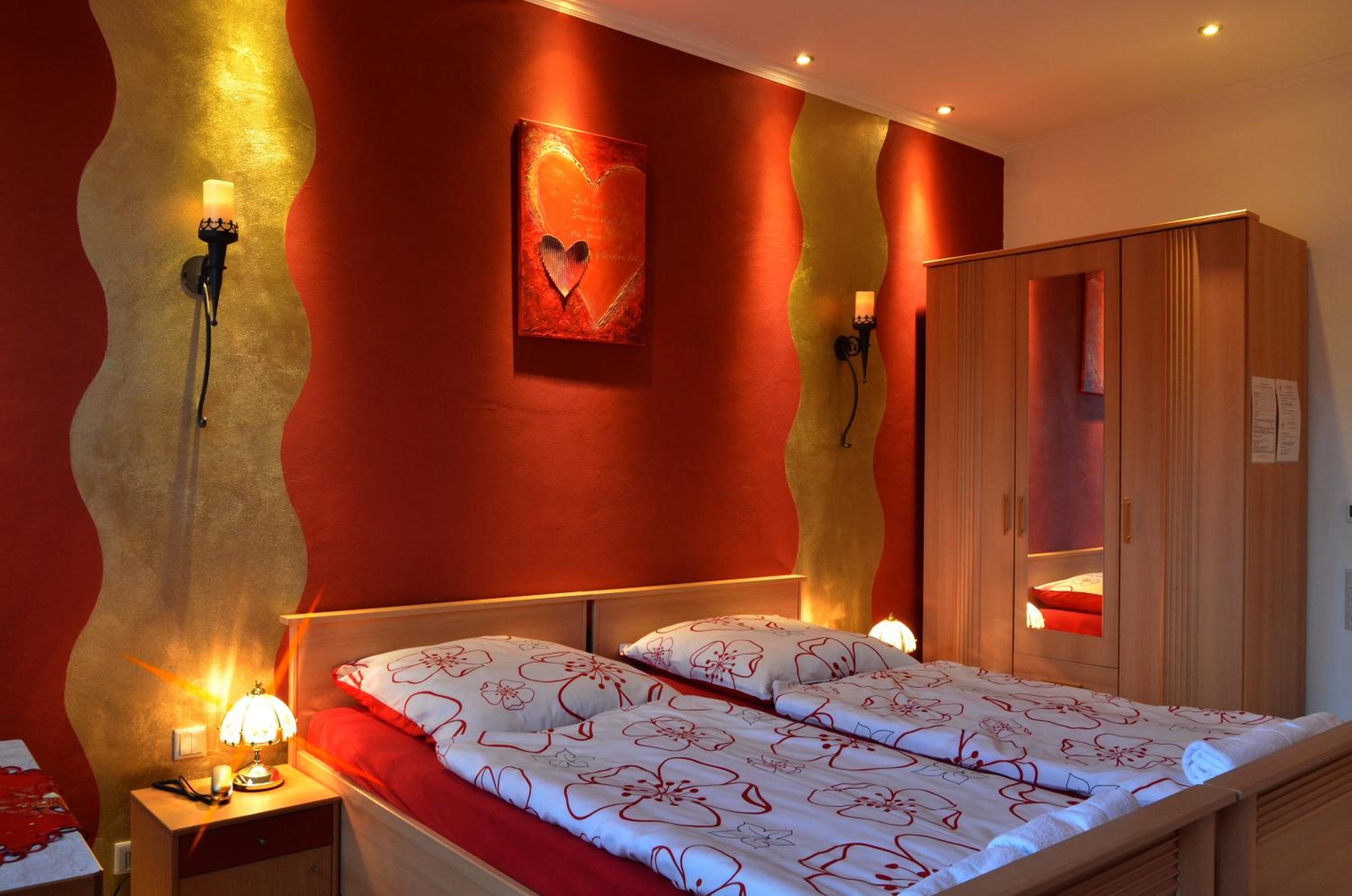 Double or Twin Room with Garden View photo 1