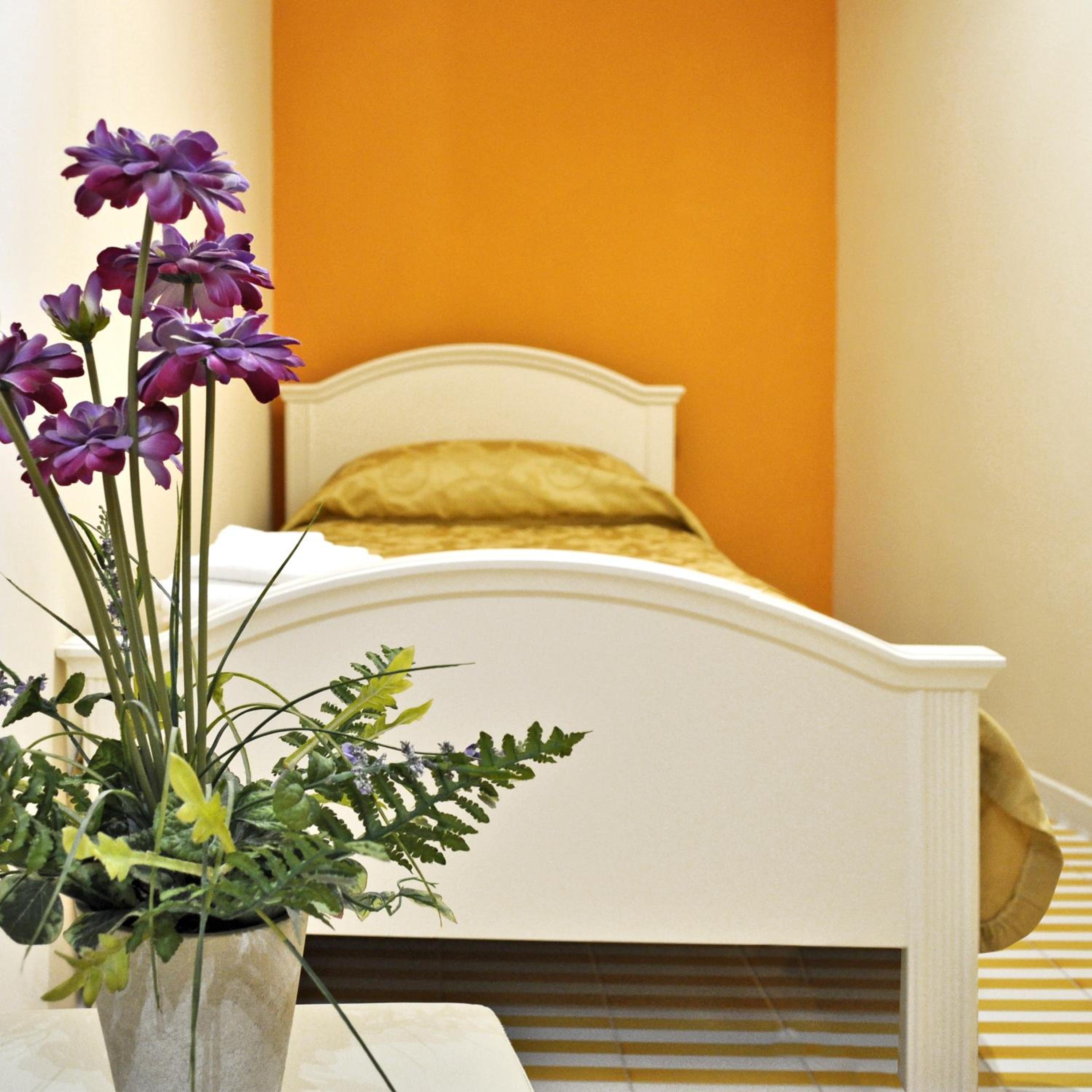 Two-Bedroom House photo 3
